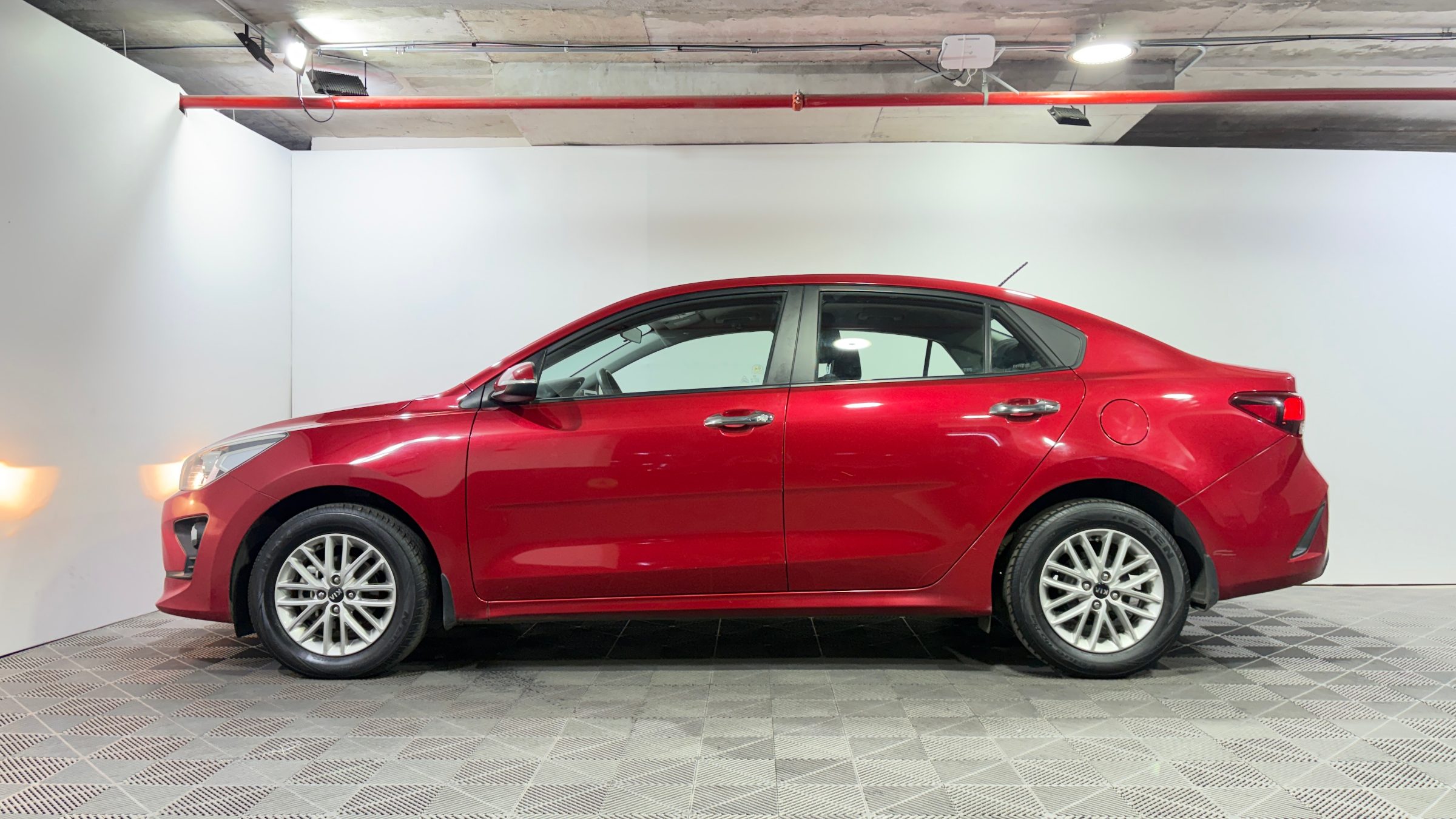 KIA Rio4 — foto 4 de 23