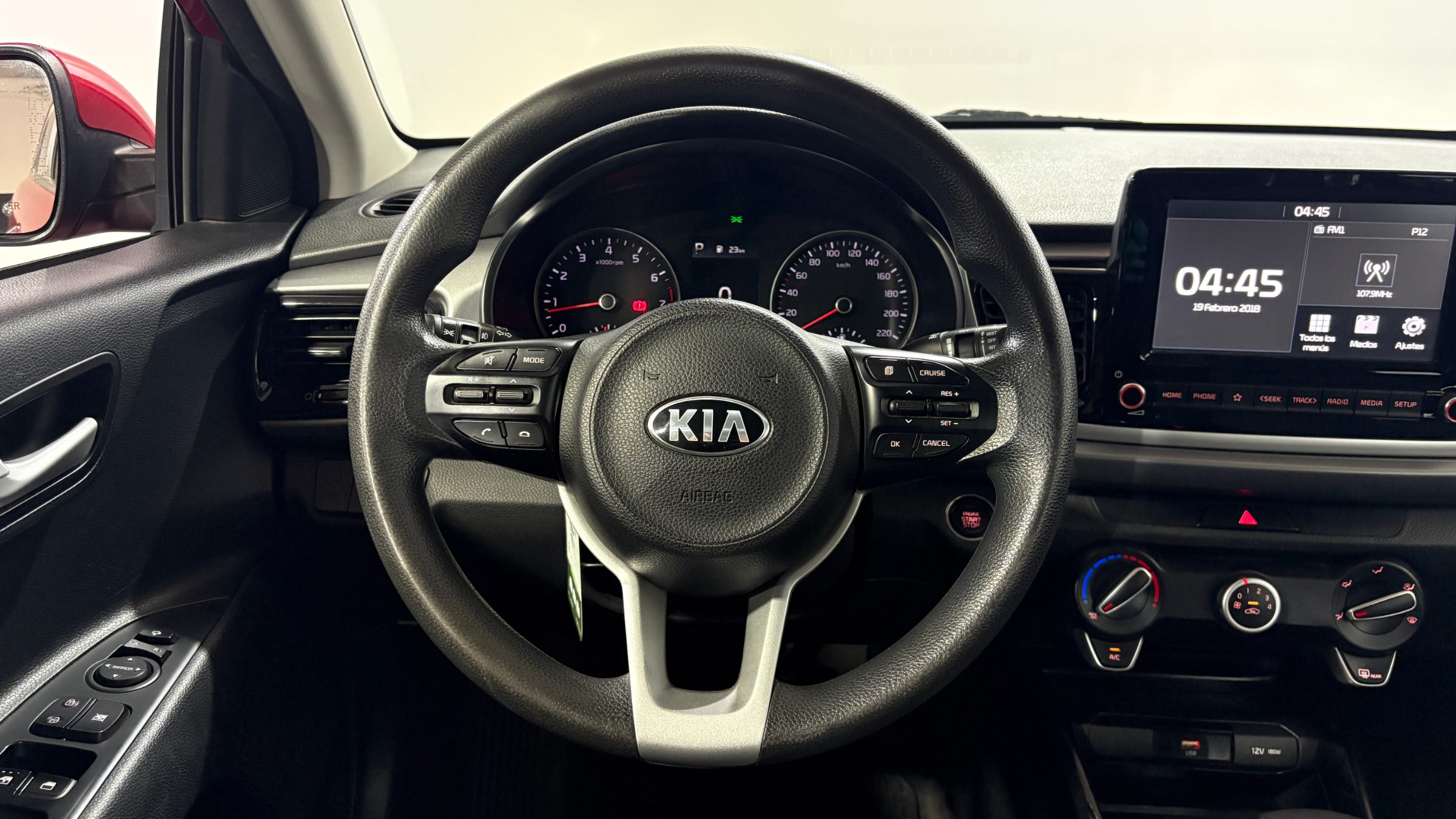 KIA Rio4 — foto 13 de 23