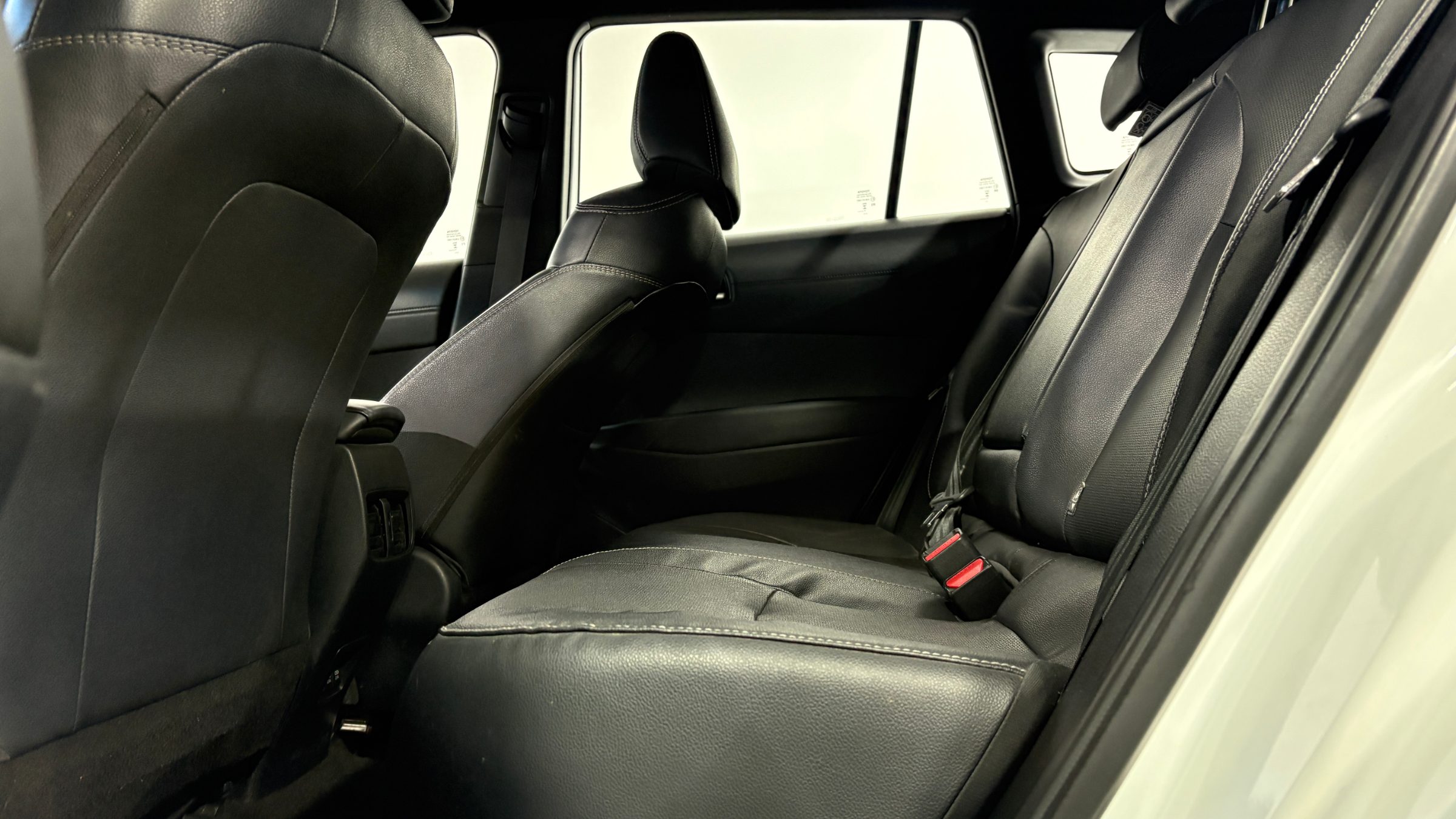 Toyota Corolla — foto 11 de 22