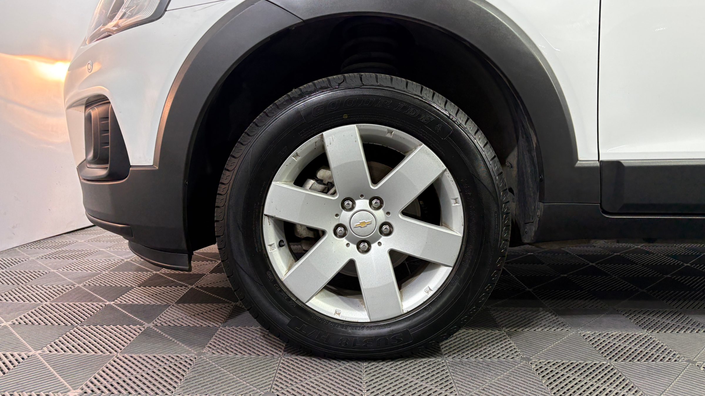 Chevrolet Captiva — foto 22 de 23