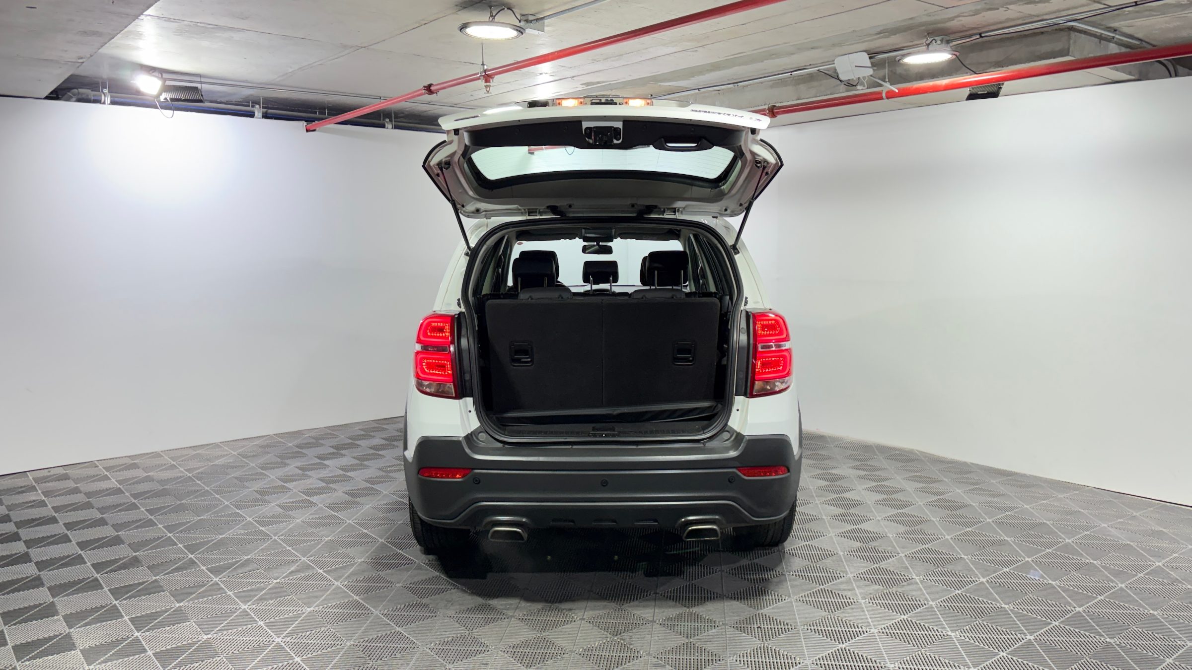 Chevrolet Captiva — foto 9 de 23