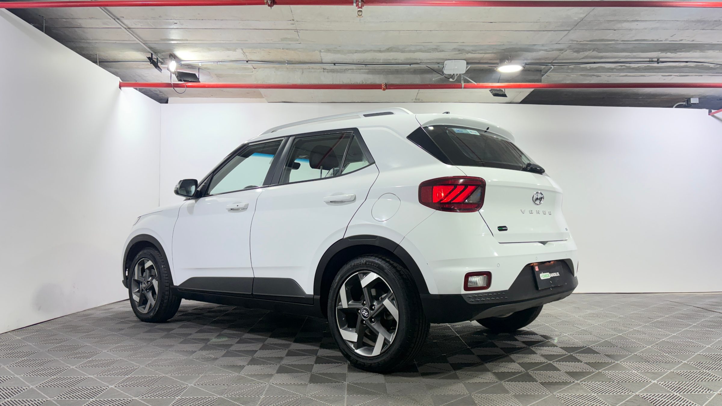 Hyundai Venue — foto 5 de 23