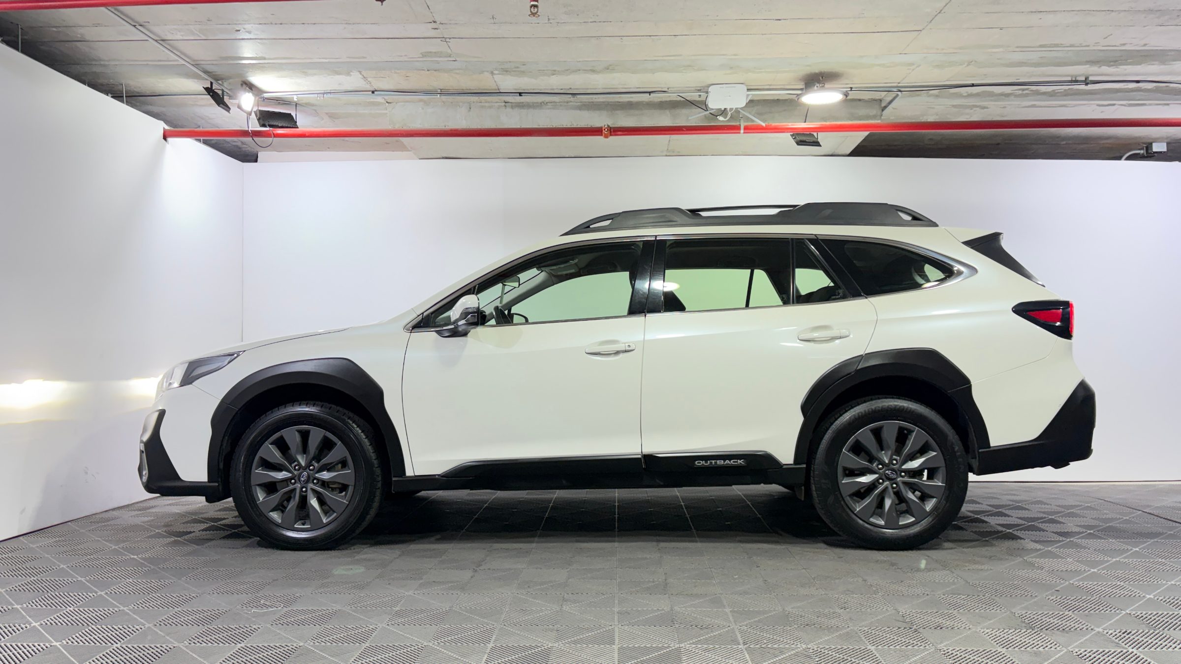 Subaru Outback — foto 4 de 23