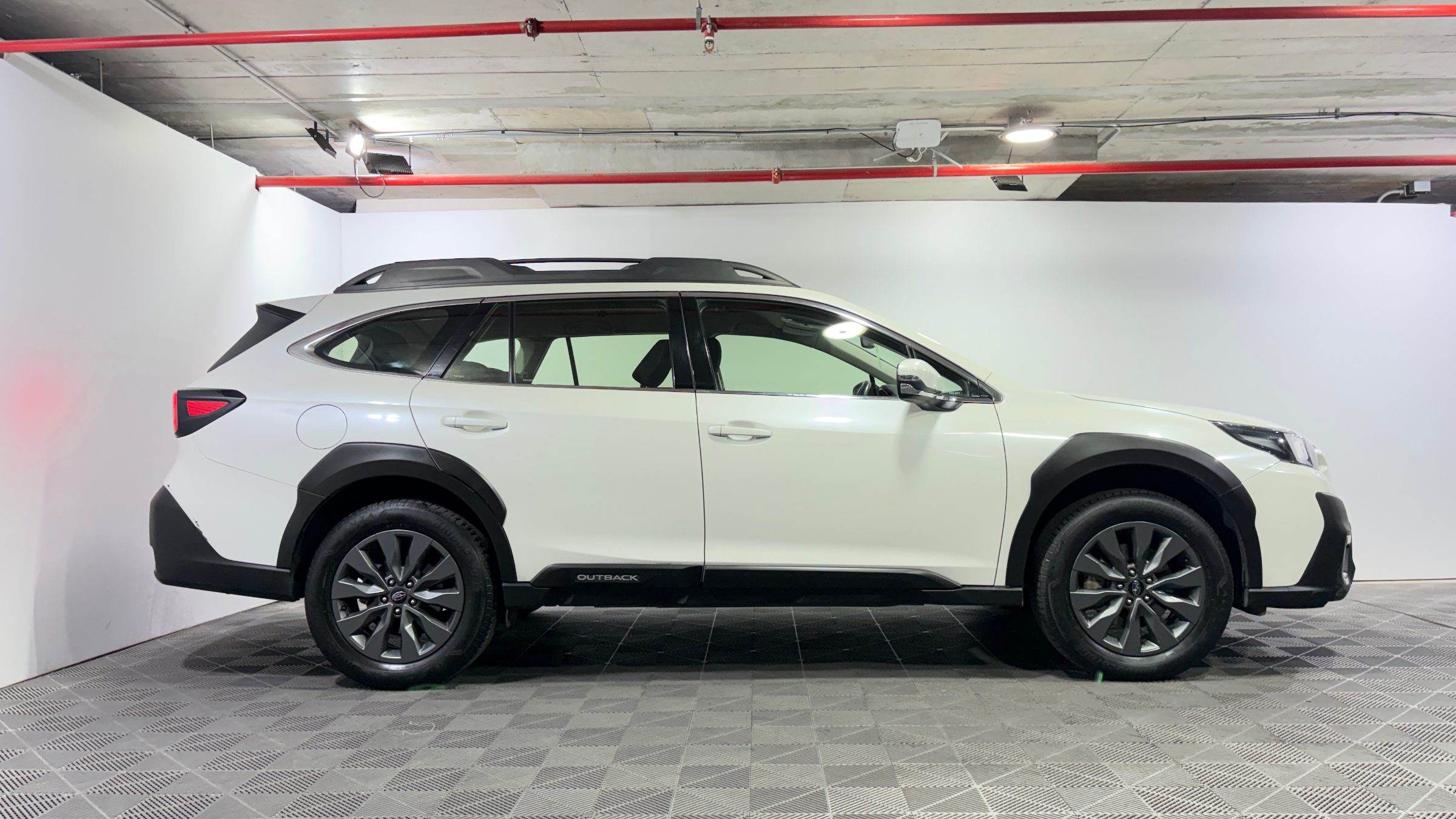 Subaru Outback — foto 6 de 23