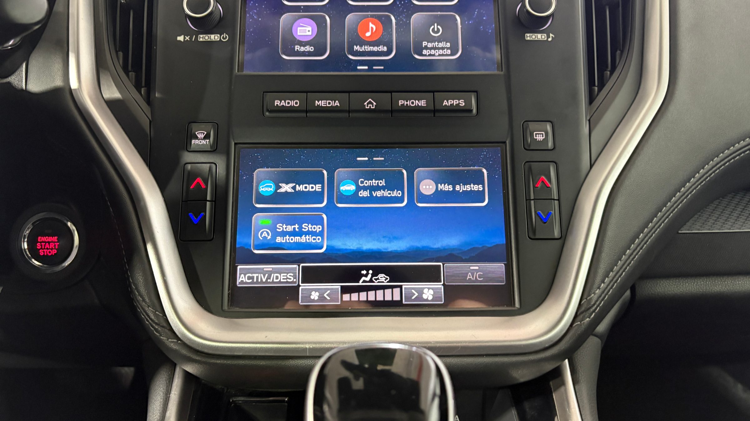 Subaru Outback — foto 17 de 23