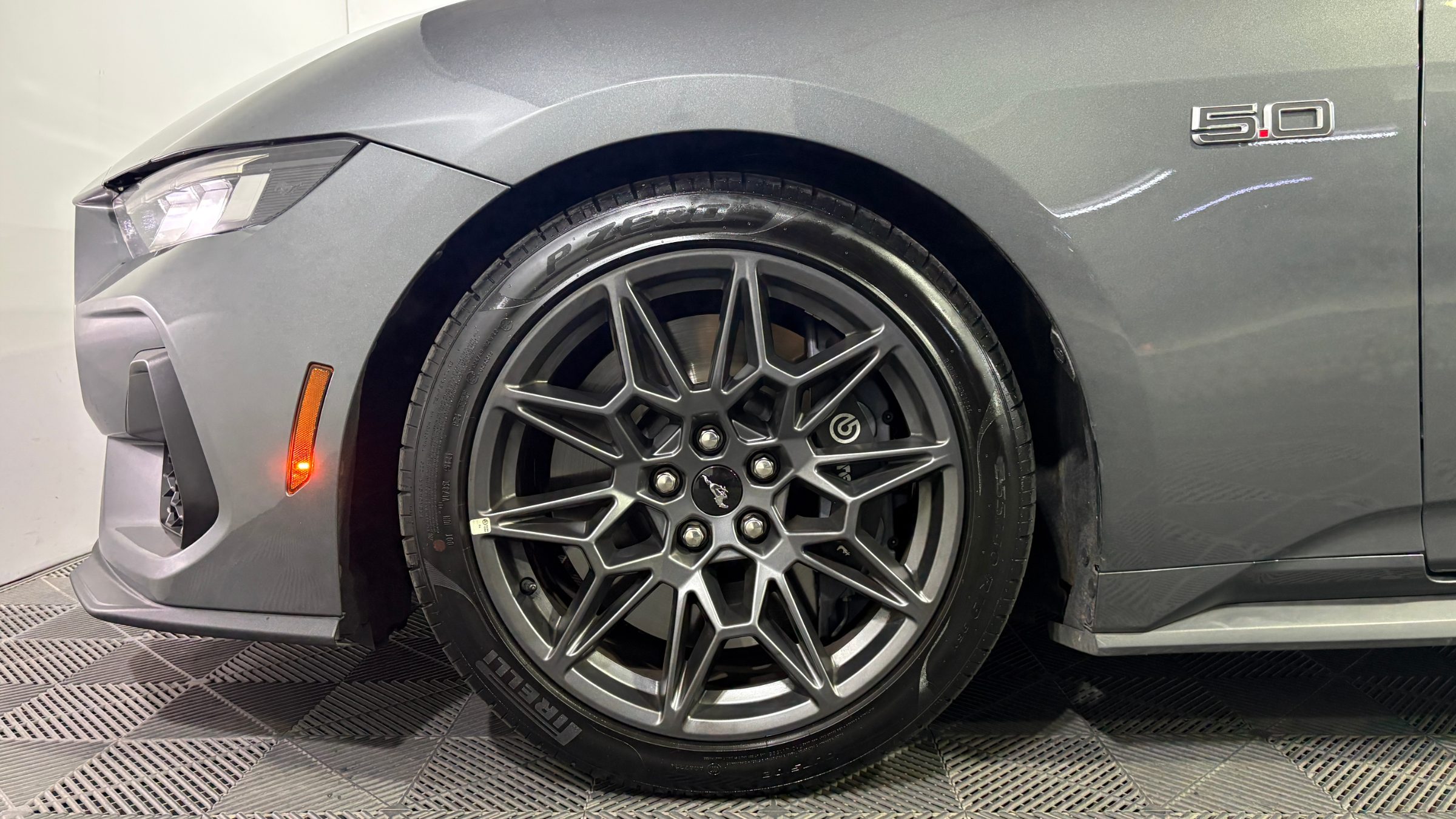 Ford Mustang — foto 22 de 23