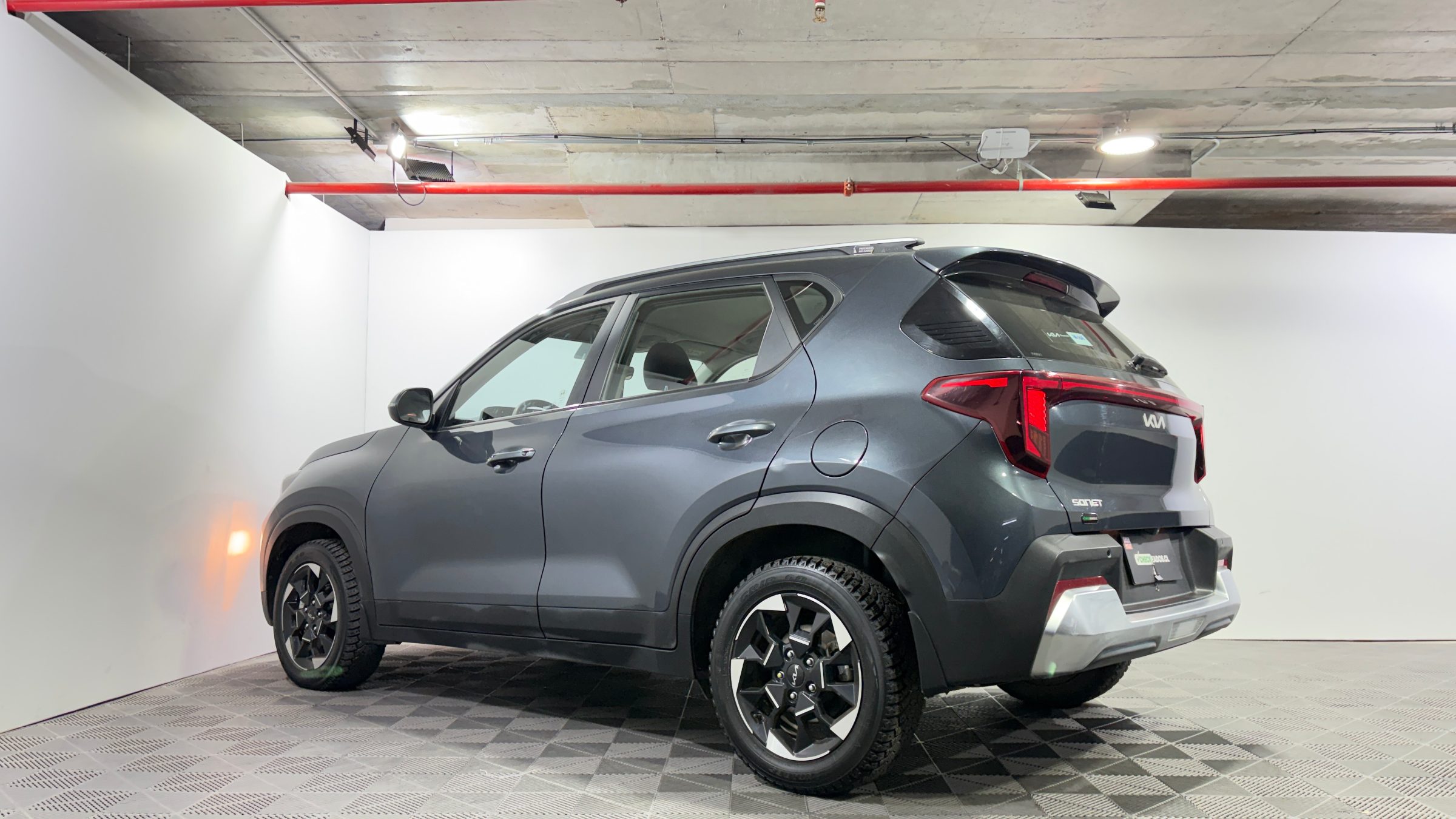 KIA Sonet — foto 5 de 22