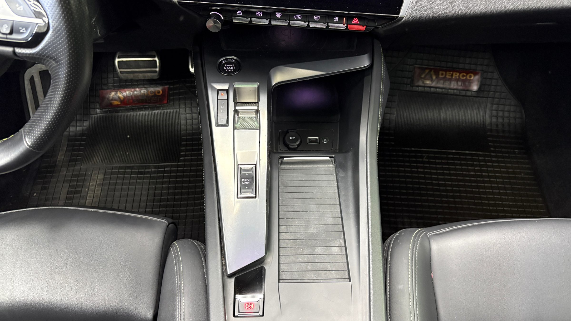 Peugeot 308 — foto 16 de 22