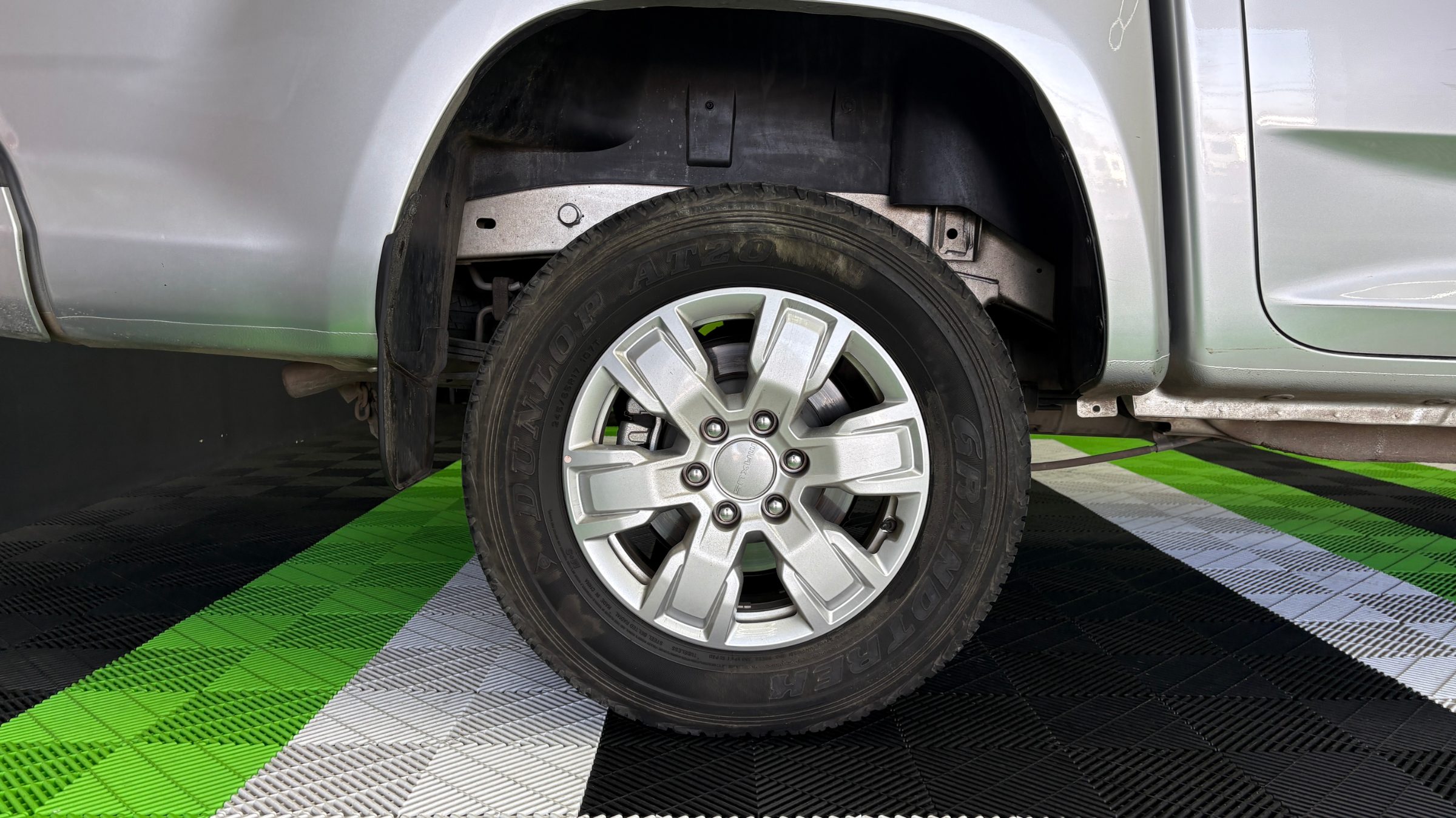 Maxus T60 — foto 18 de 21