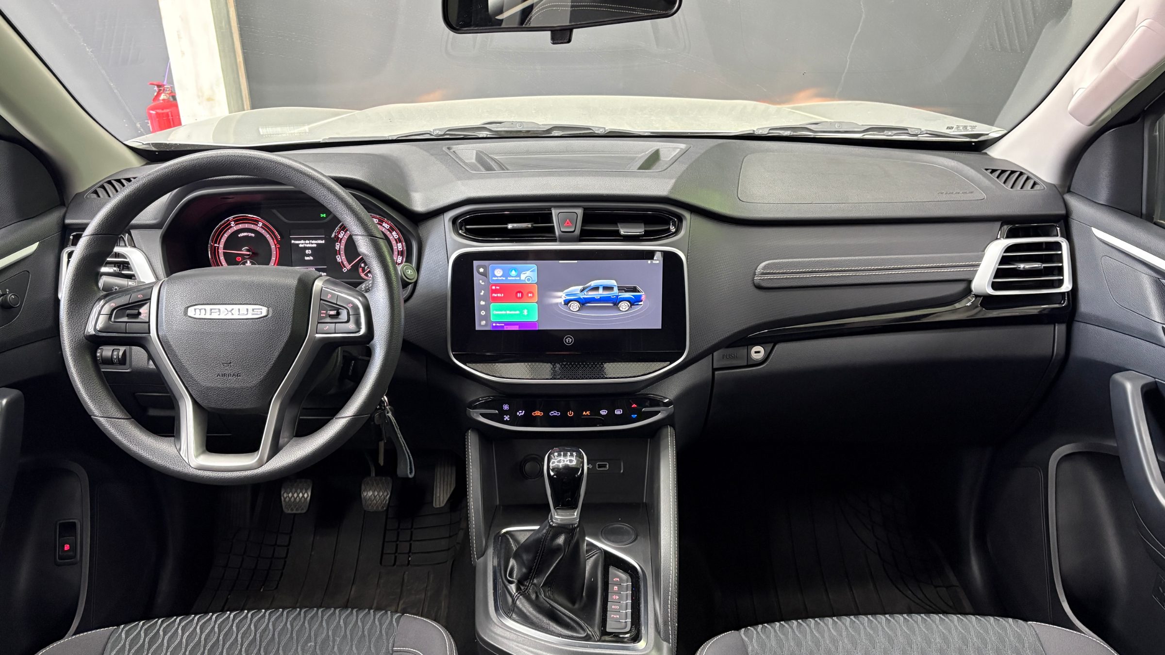 Maxus T60 — foto 12 de 21