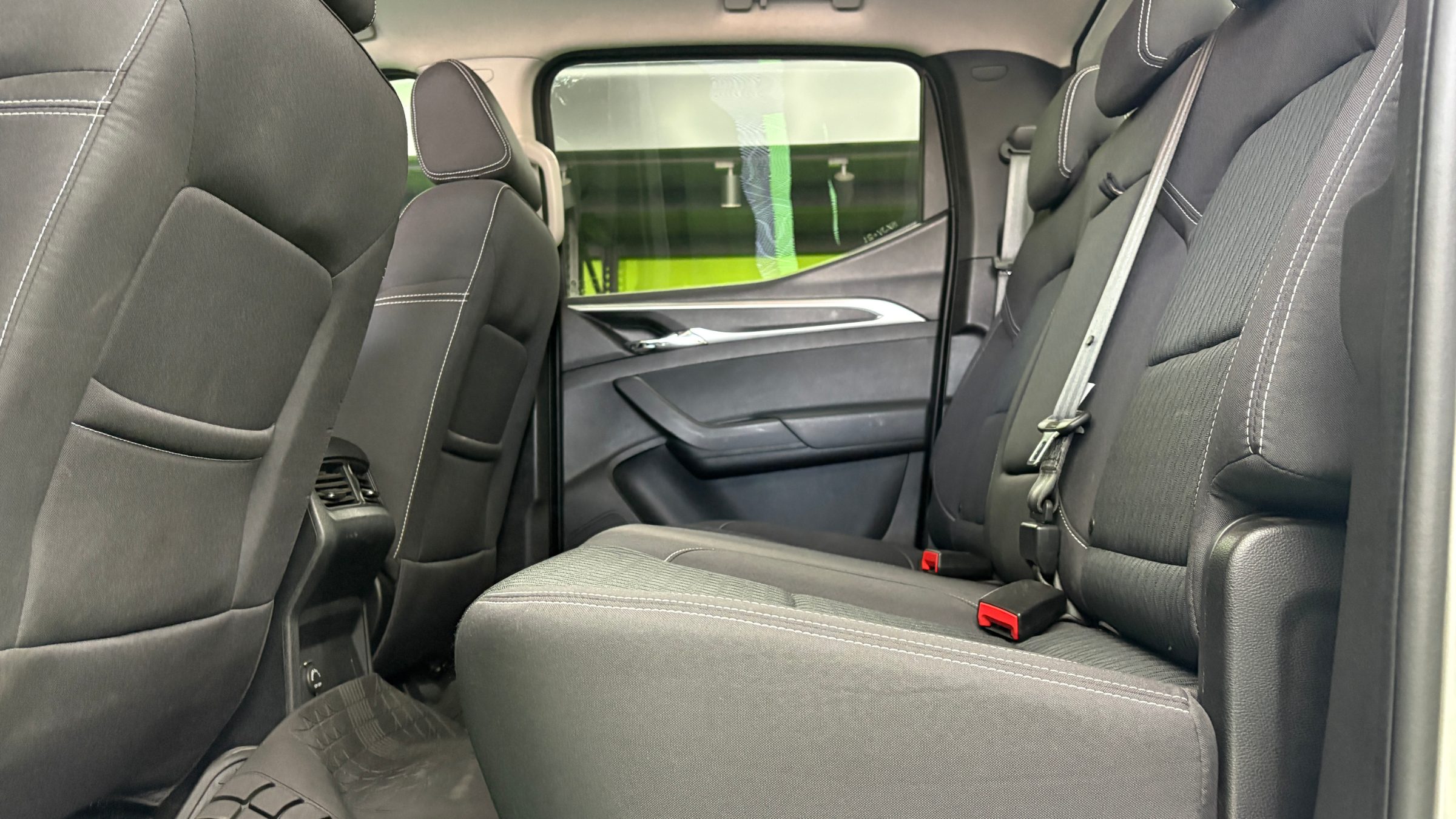Maxus T60 — foto 11 de 21