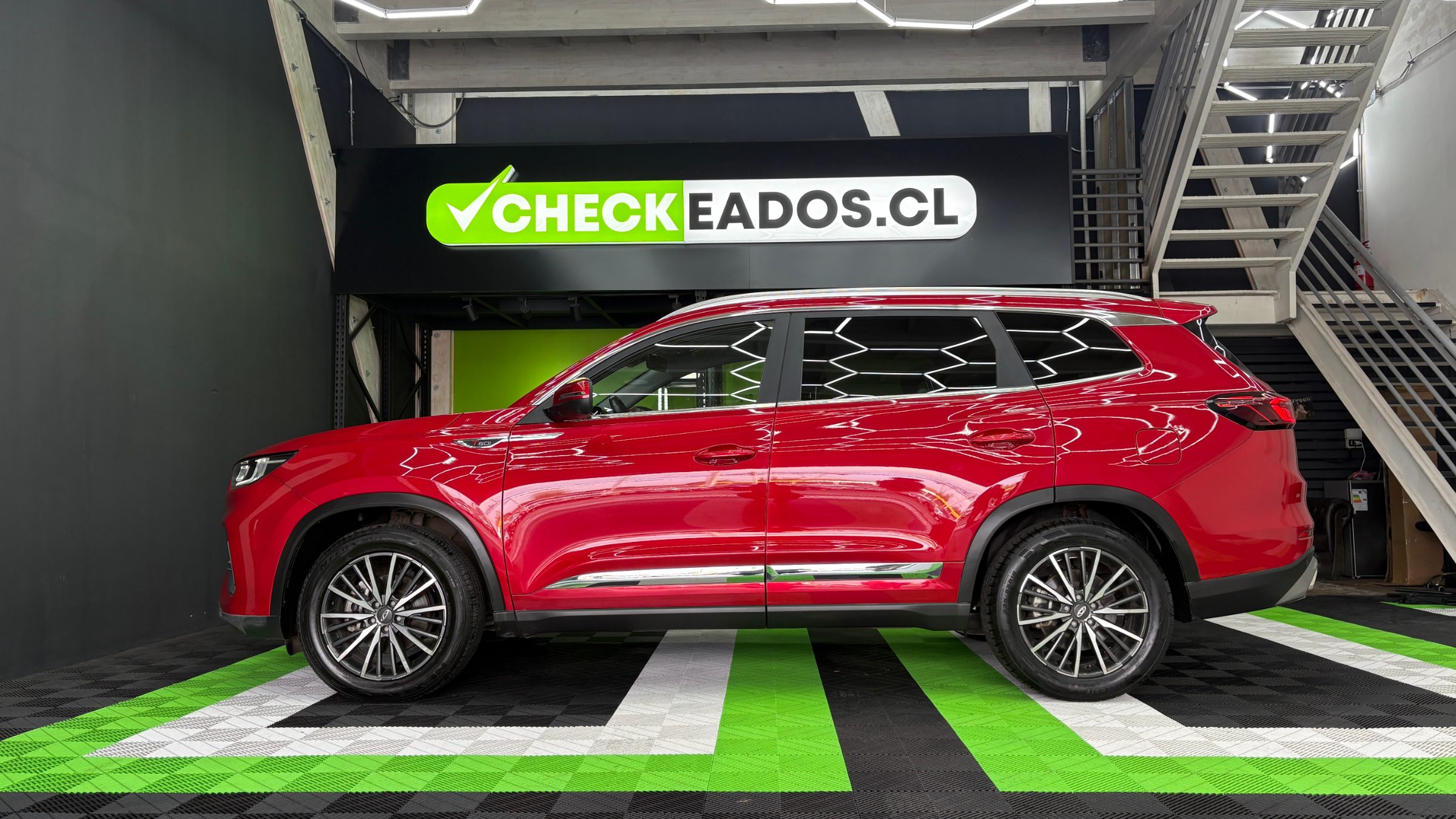 Chery Tiggo 8 Pro — foto 4 de 24