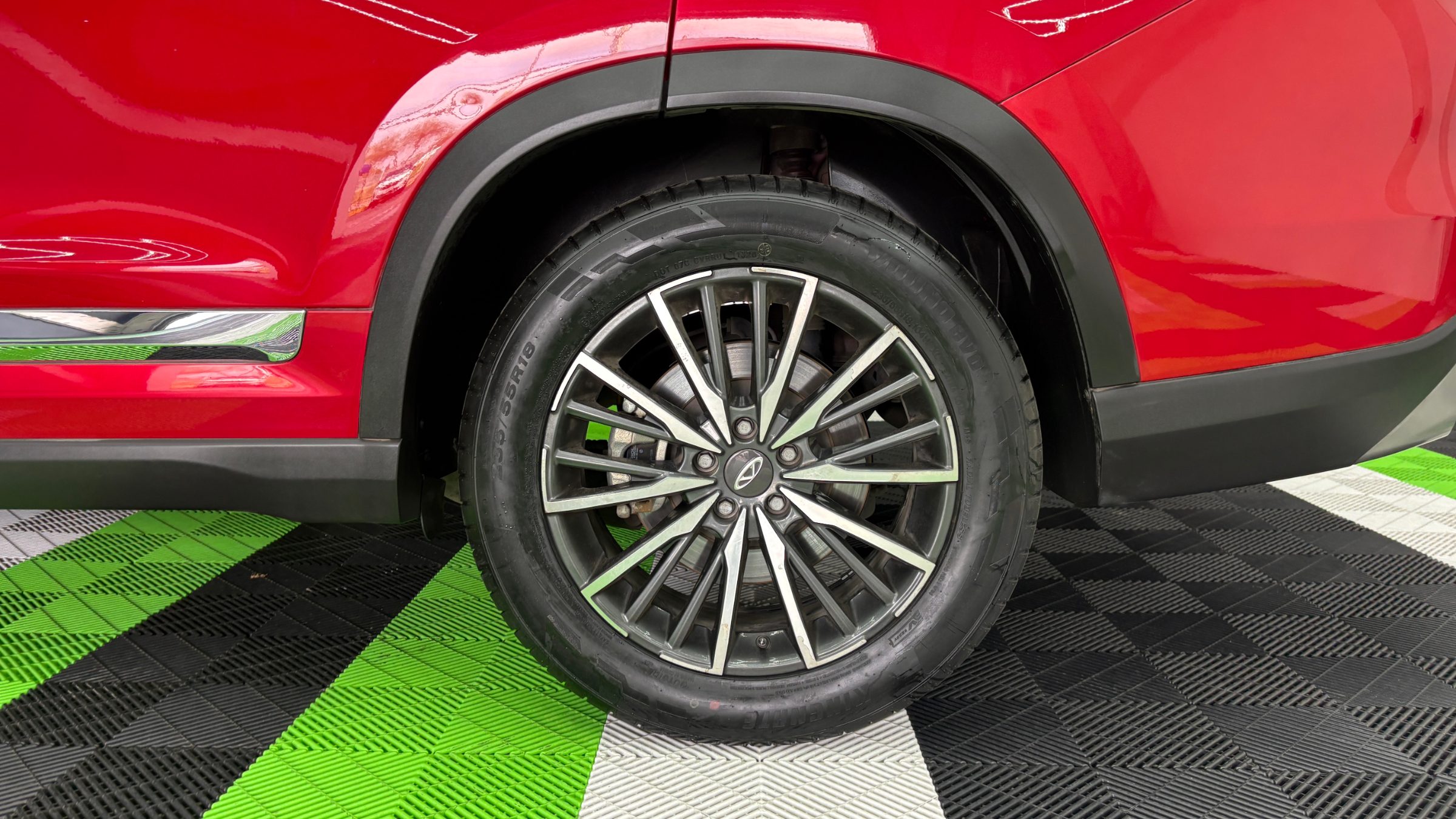 Chery Tiggo 8 Pro — foto 24 de 24