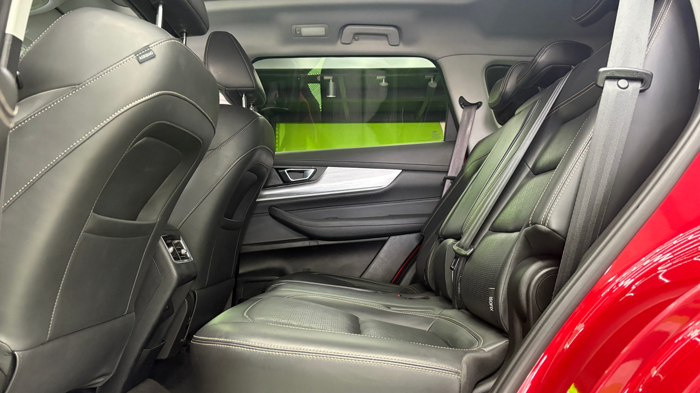 Chery Tiggo 8 Pro — foto 11 de 24