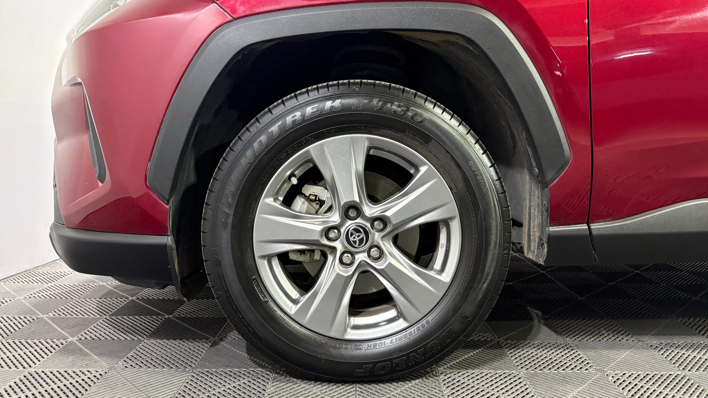 Toyota RAV4 — foto 20 de 21