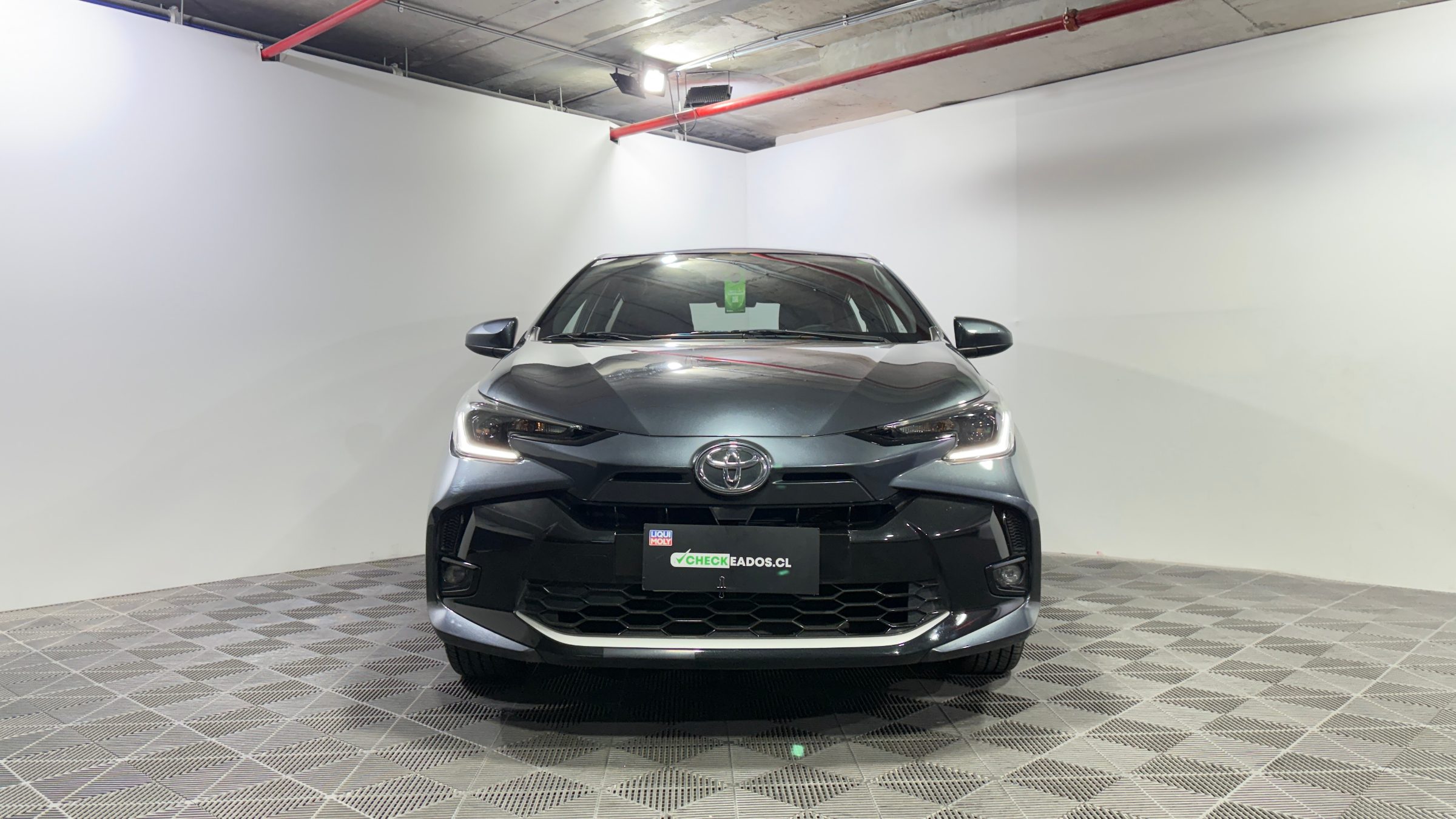 Toyota Yaris — foto 2 de 21