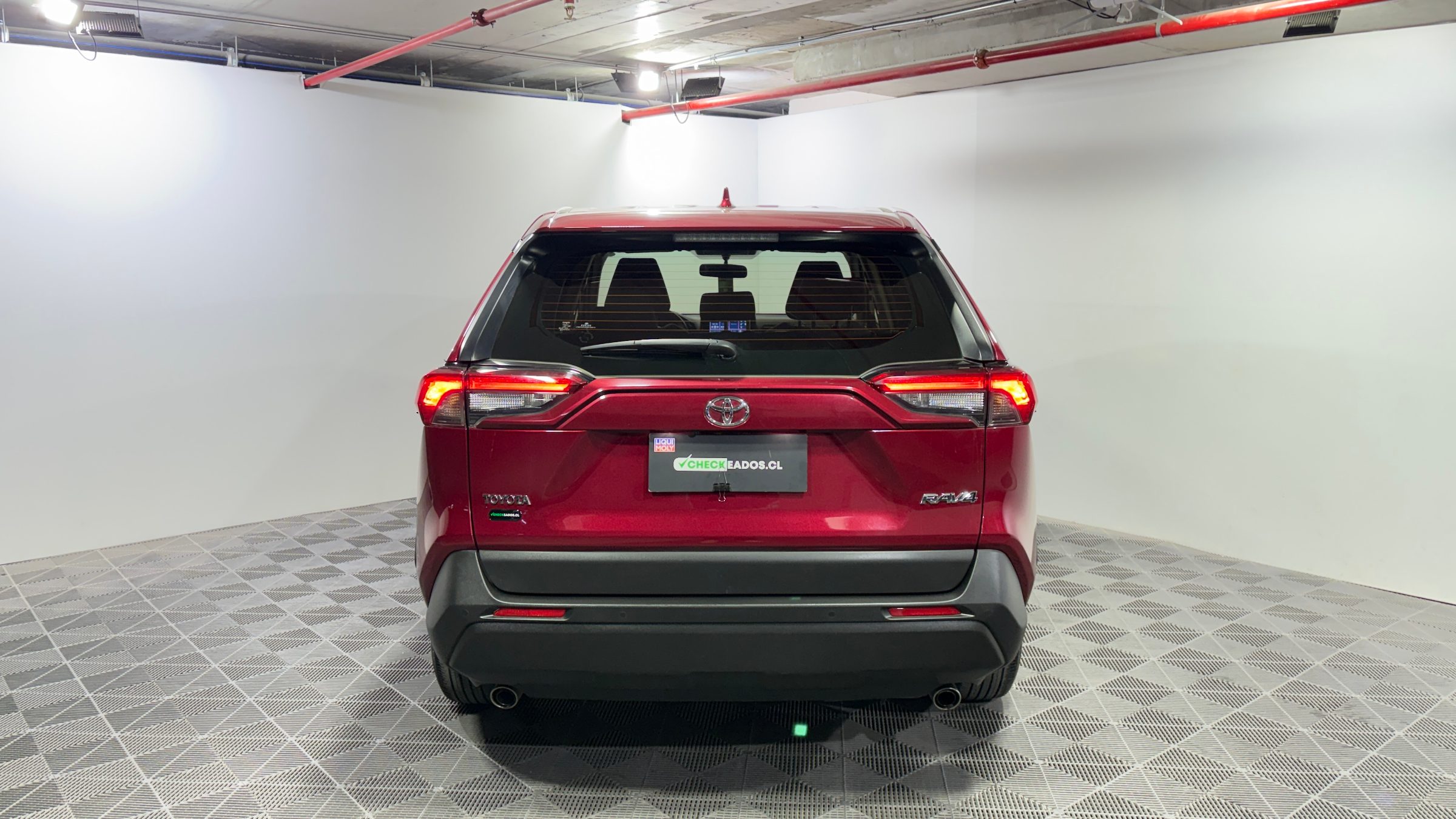Toyota RAV4 — foto 8 de 21