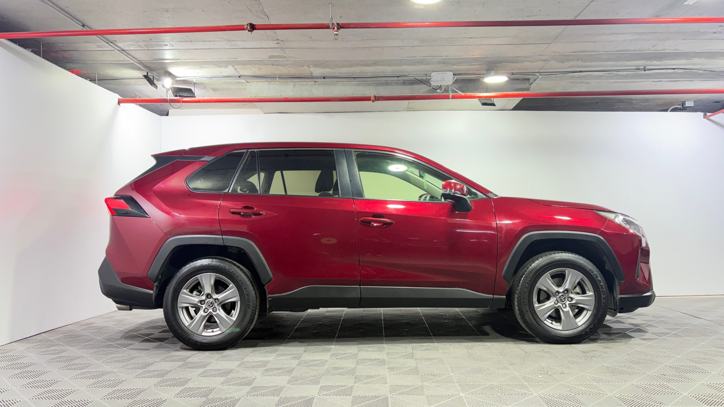 Toyota RAV4 — foto 6 de 21