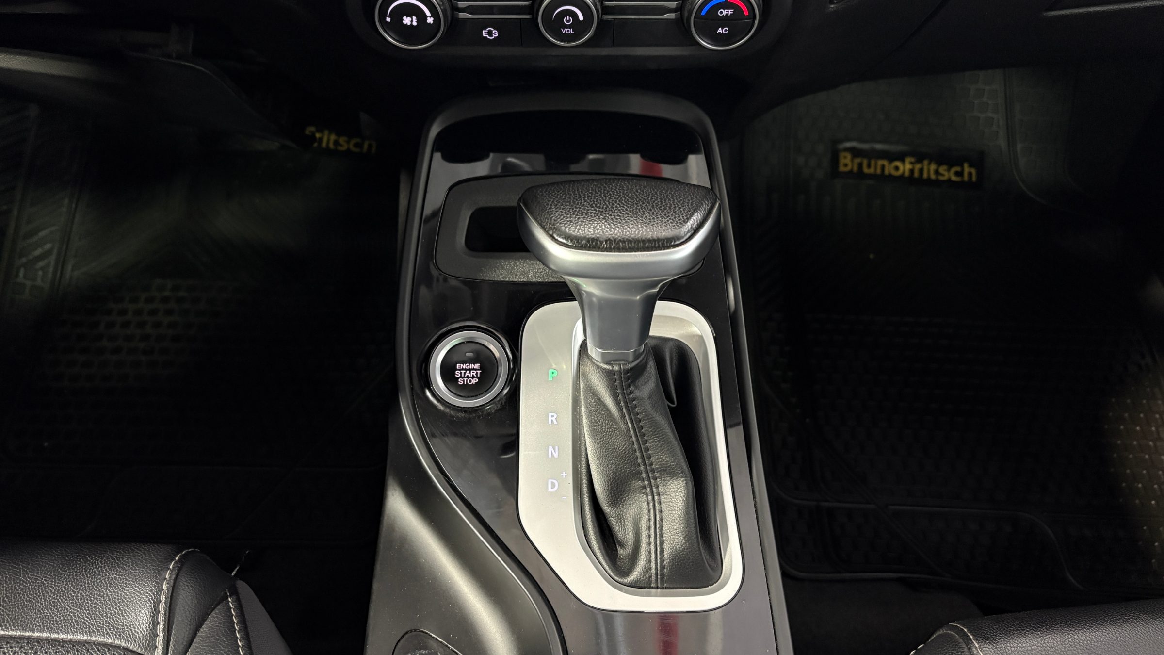 Chery Tiggo 7 — foto 16 de 24