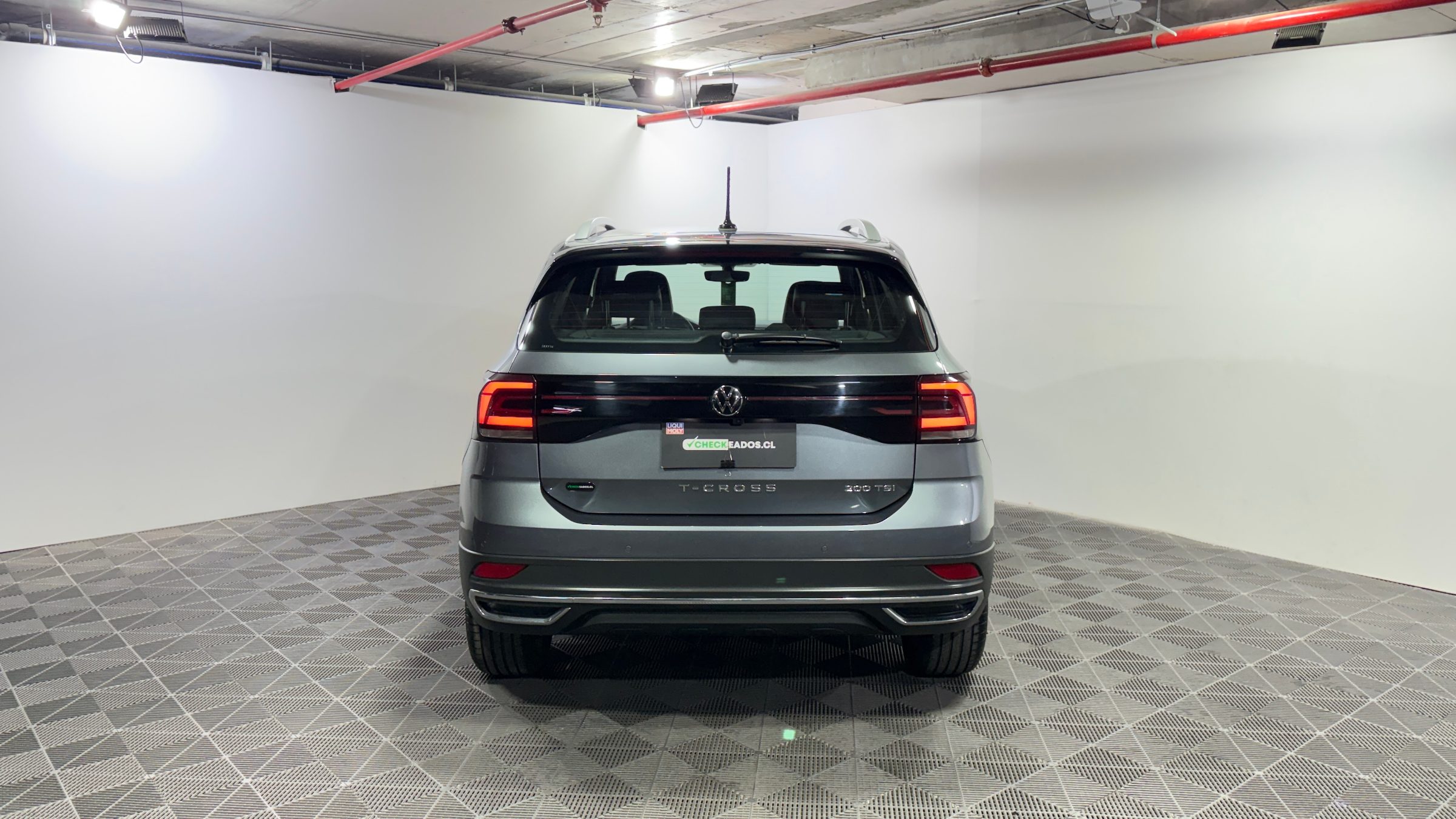 Volkswagen T-Cross — foto 8 de 22