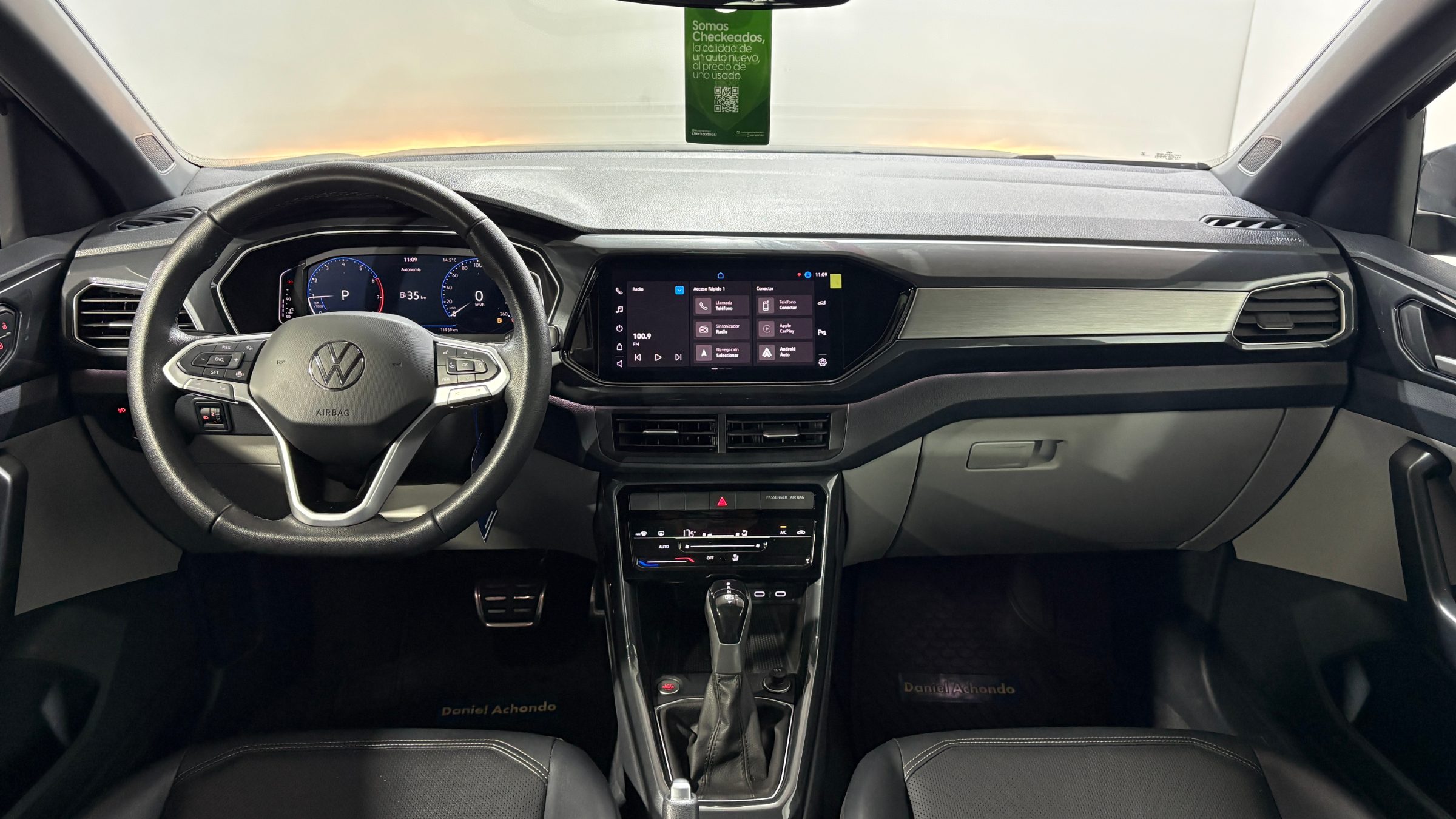 Volkswagen T-Cross — foto 12 de 22