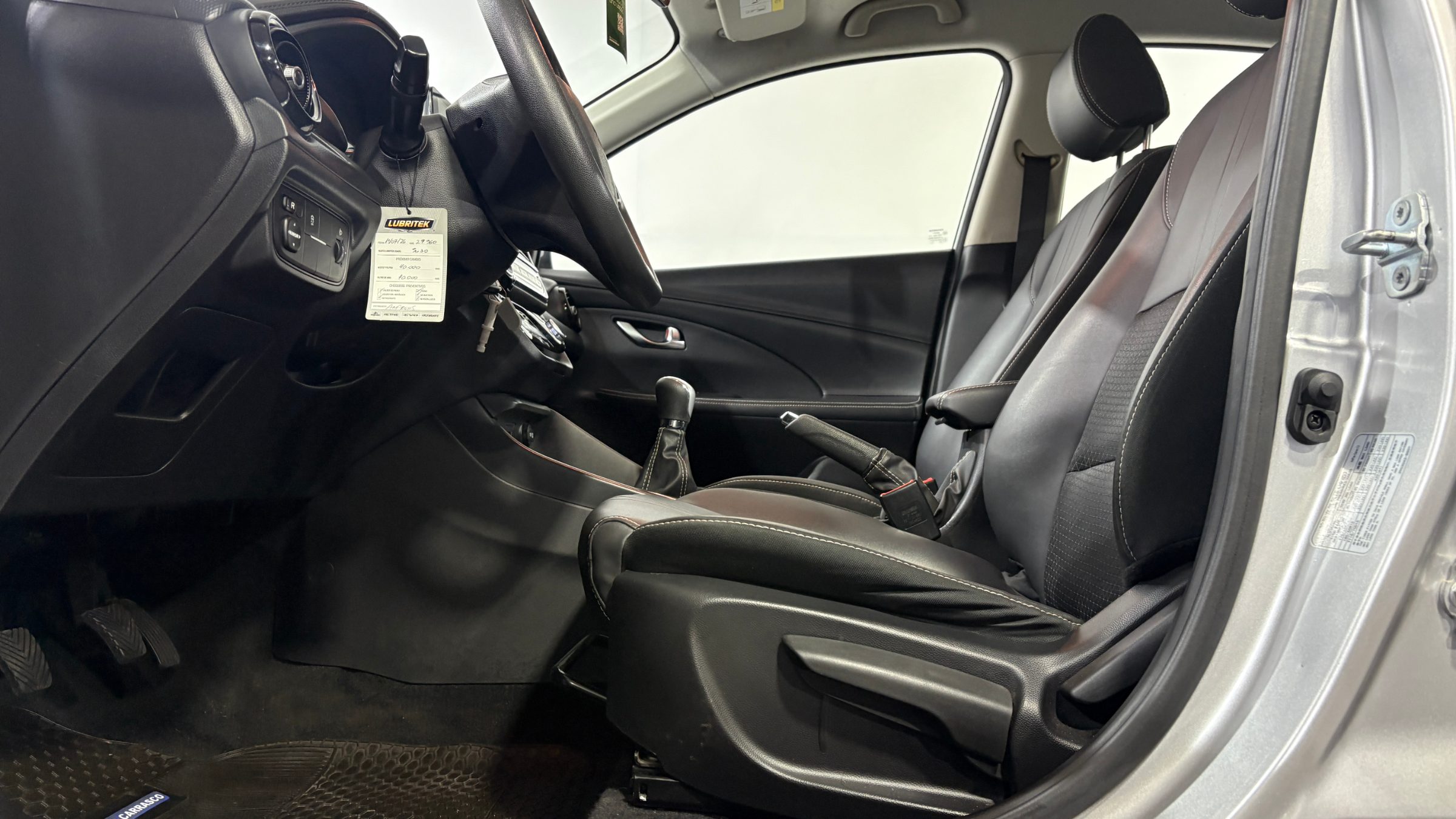 Changan Alsvin — foto 10 de 22