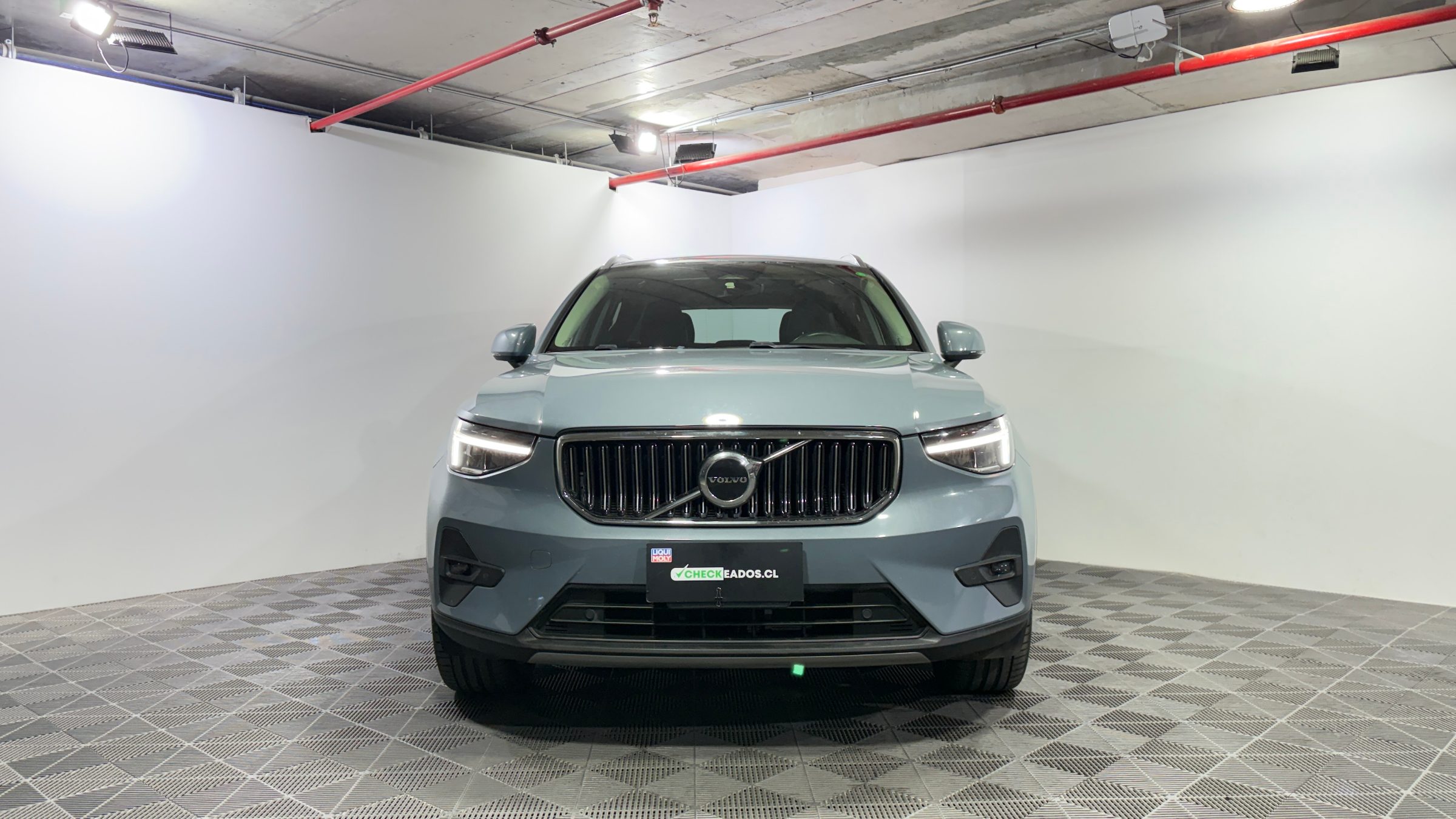 Volvo Xc40 — foto 2 de 22