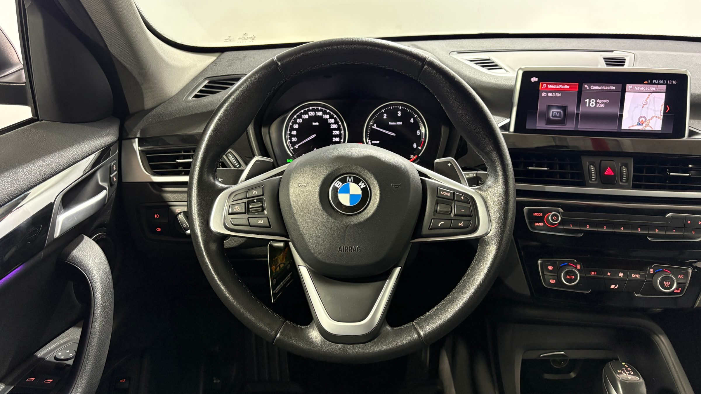 BMW X1 — foto 13 de 22