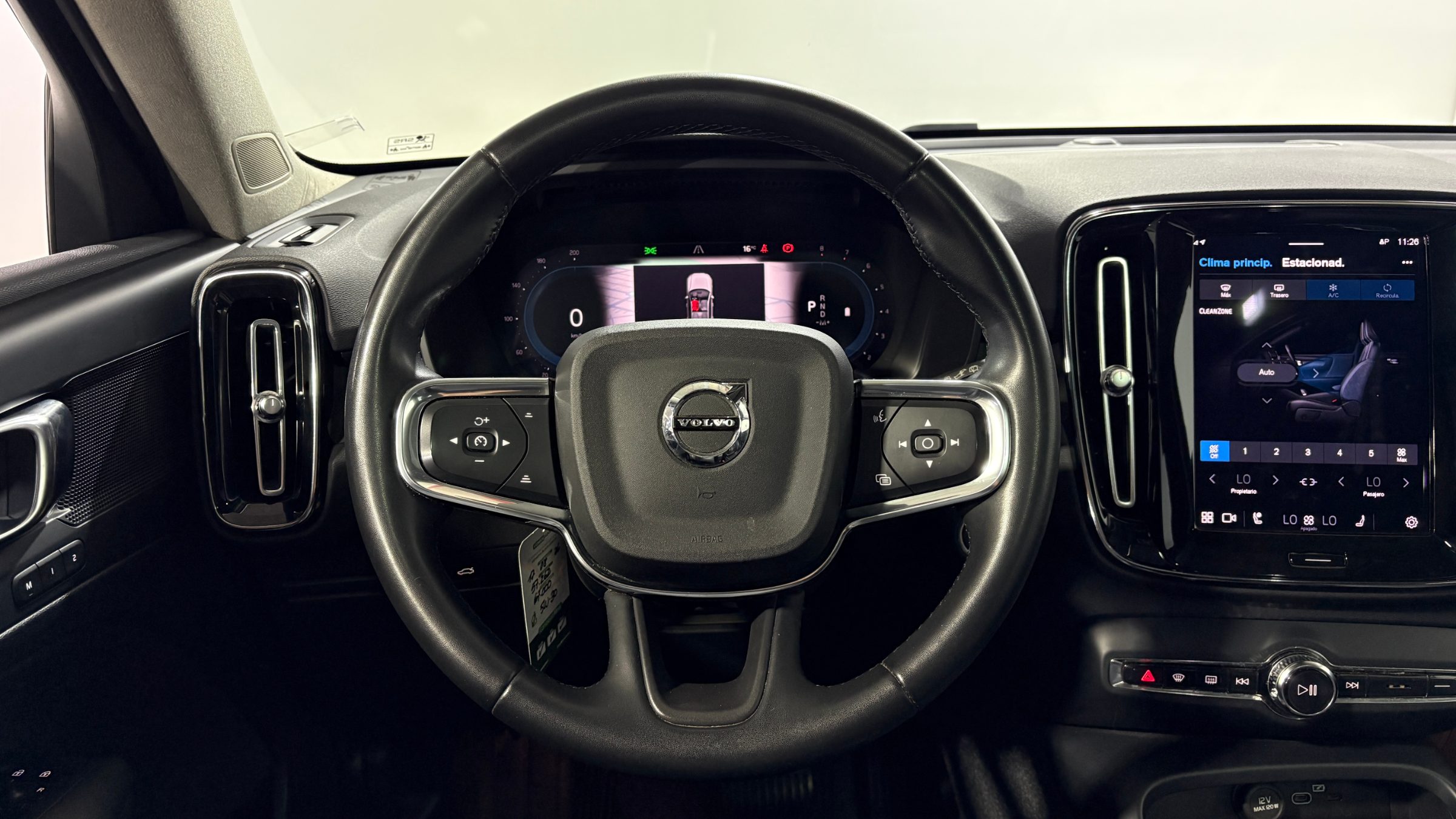 Volvo Xc40 — foto 13 de 22