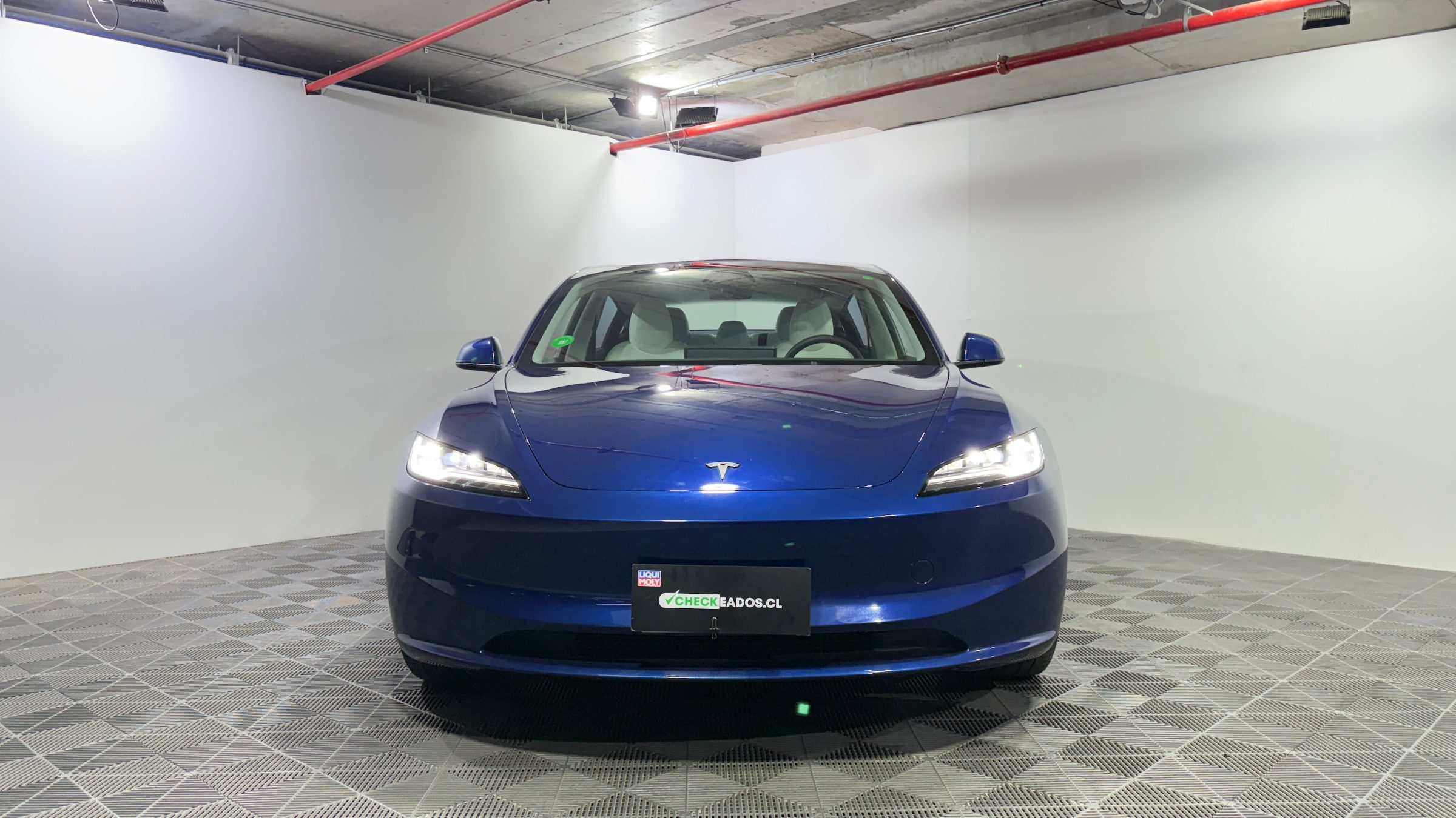 Tesla Model 3 — foto 2 de 21