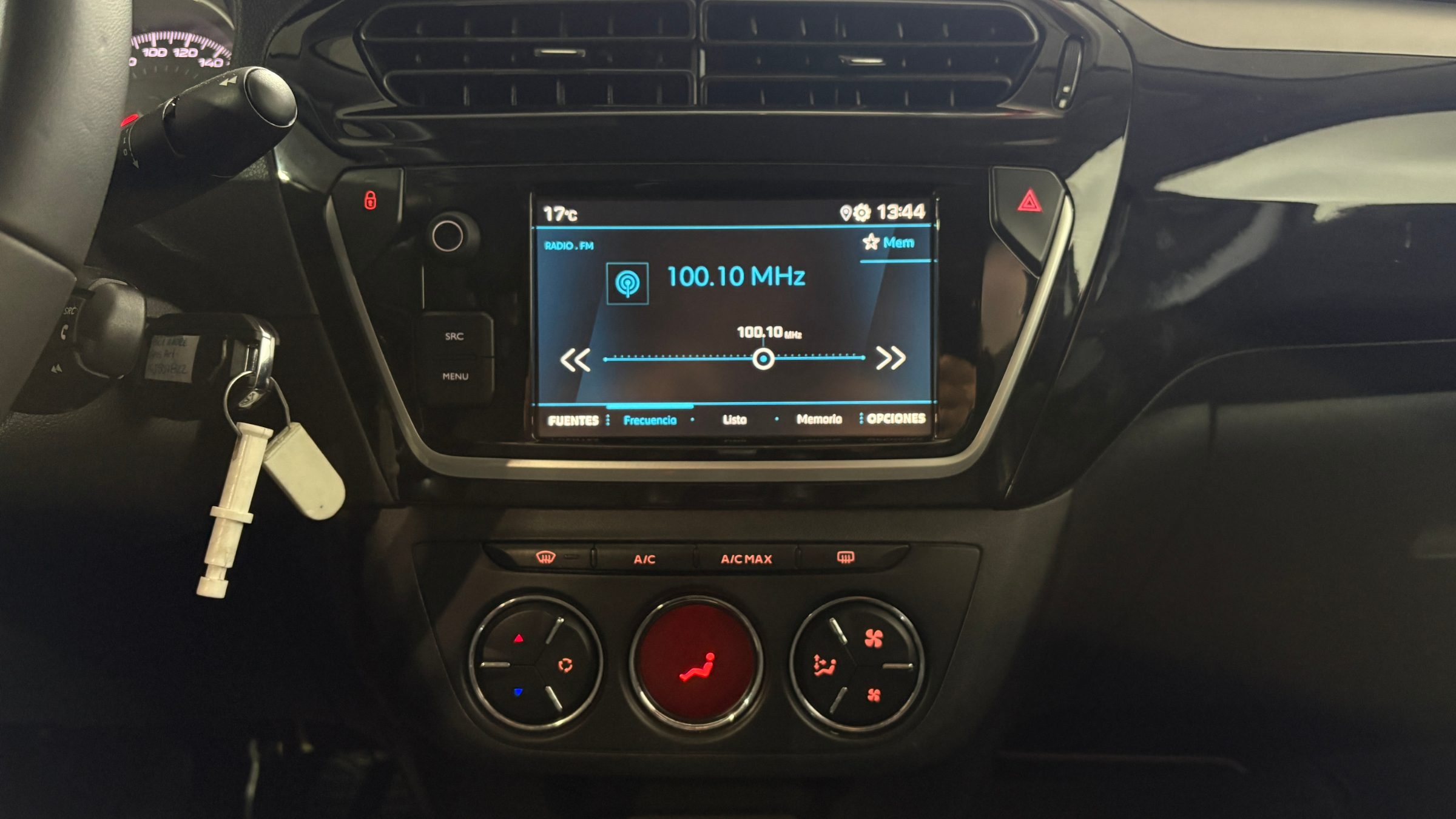 Peugeot 301 — foto 15 de 23