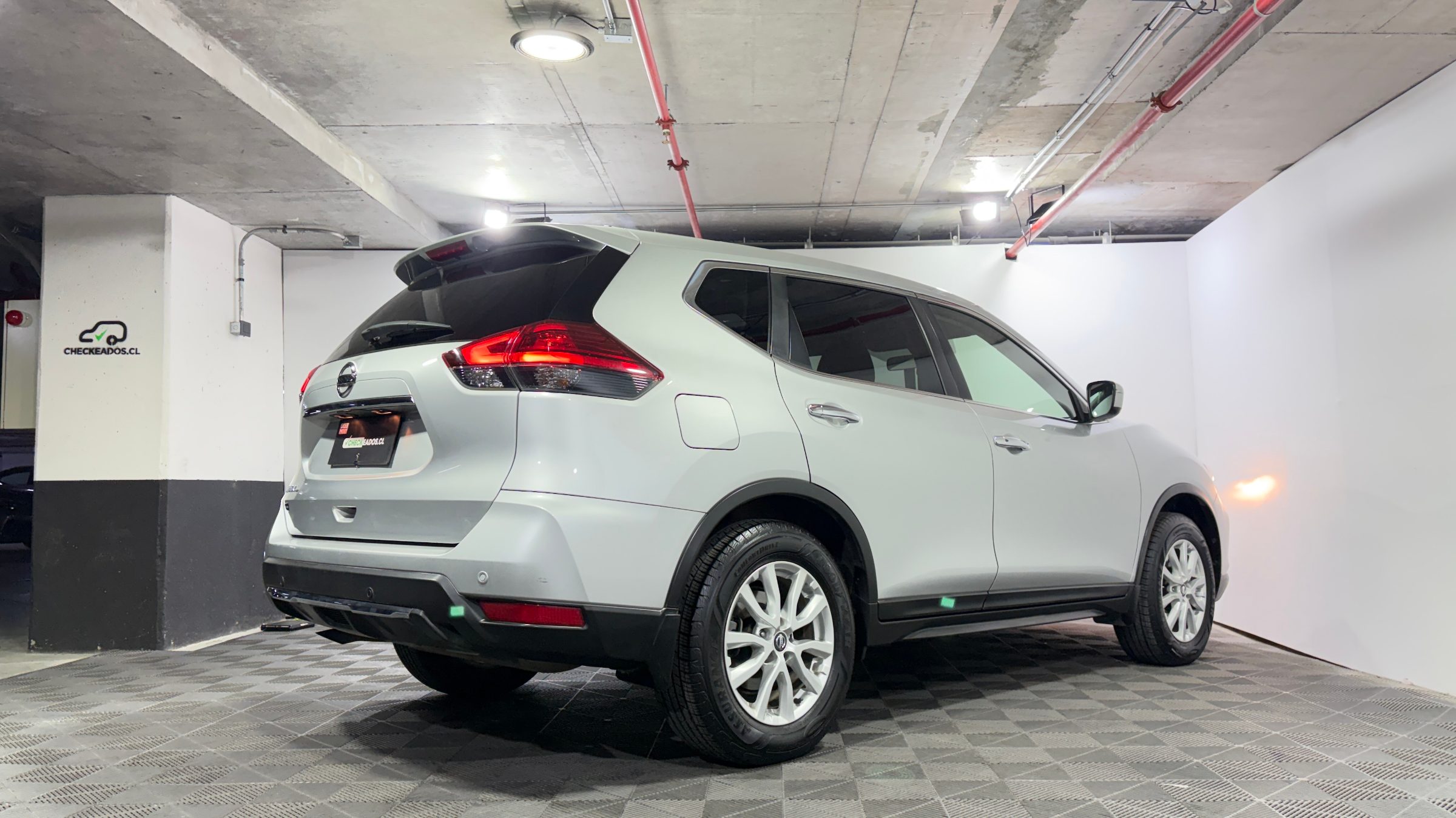 Nissan X-Trail — foto 7 de 22