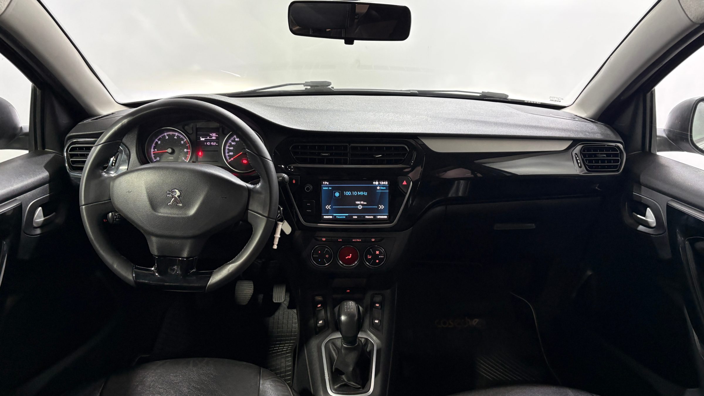 Peugeot 301 — foto 12 de 23