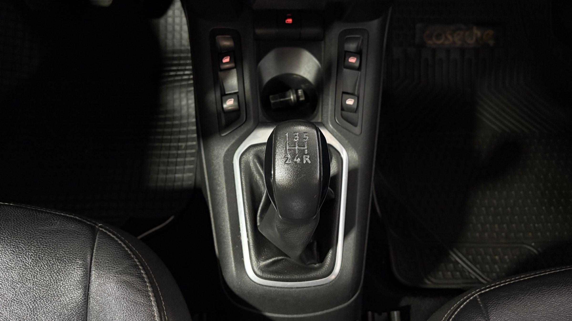 Peugeot 301 — foto 14 de 23