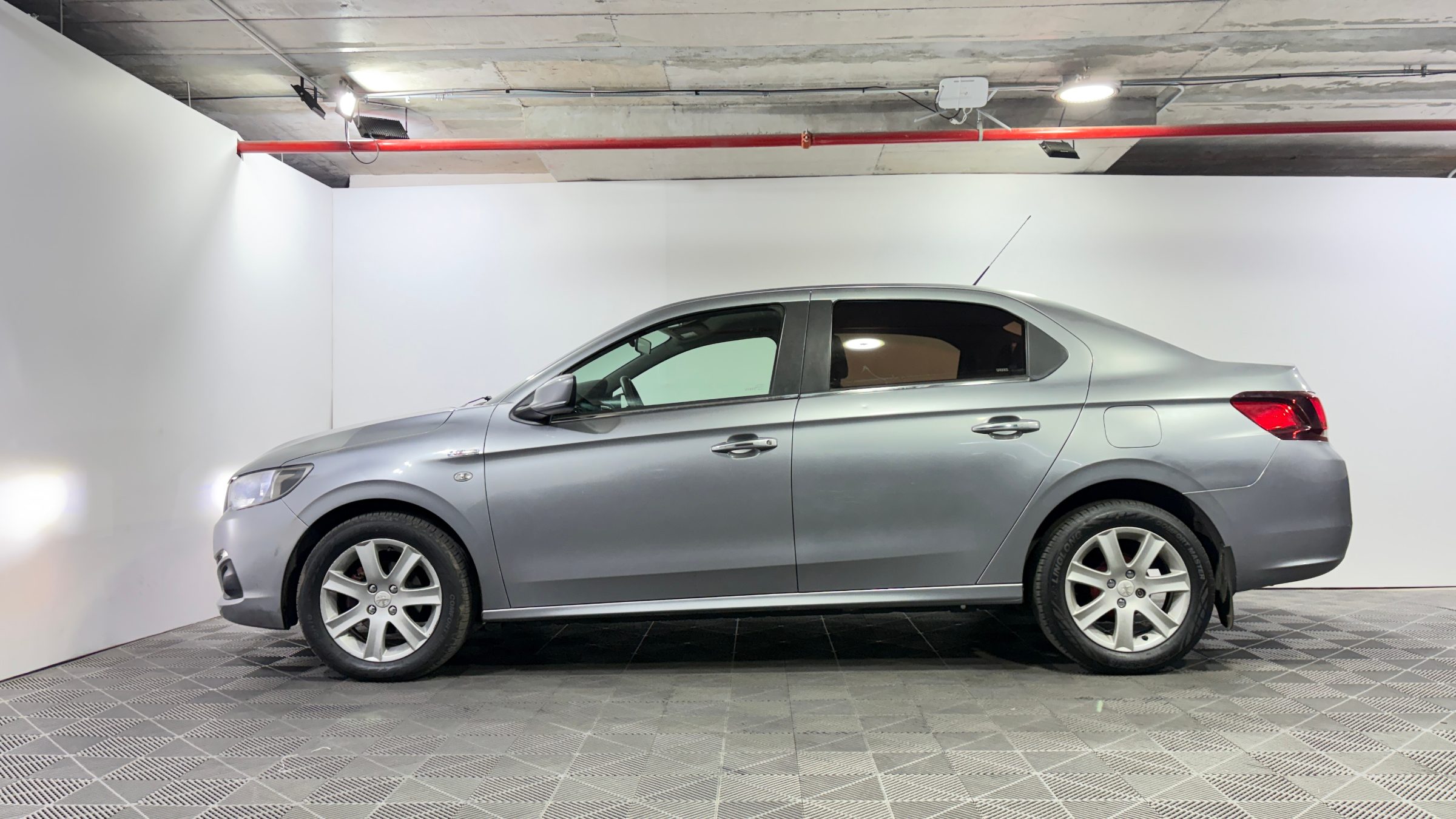 Peugeot 301 — foto 4 de 23