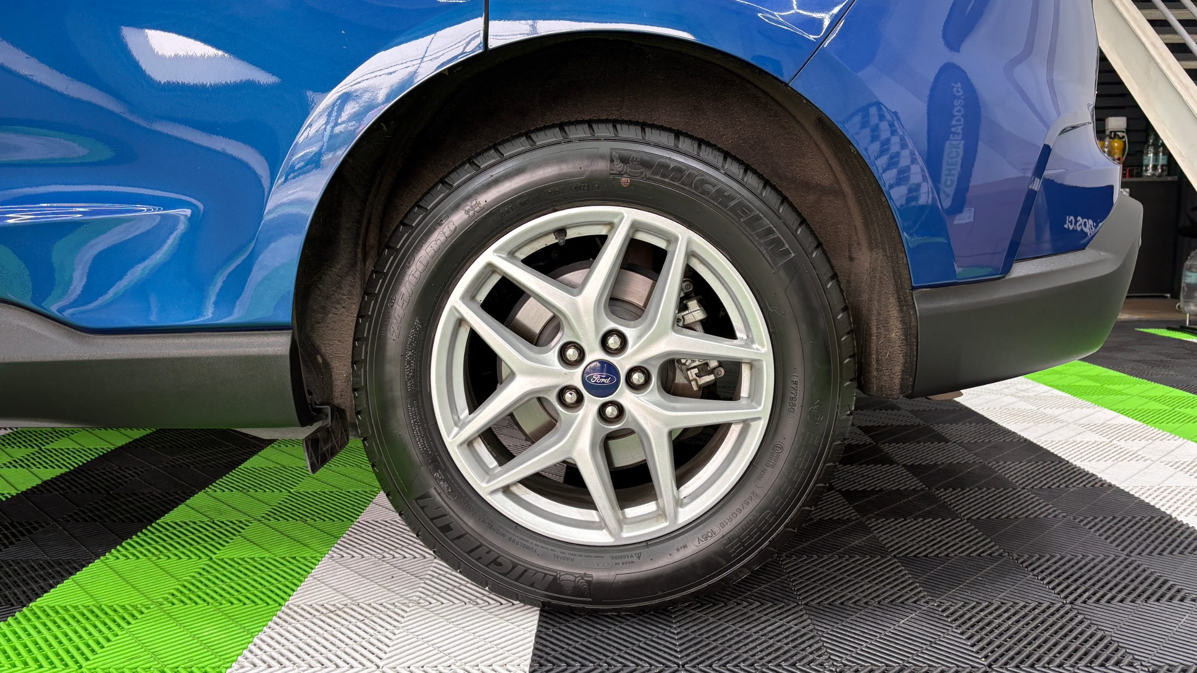 Ford Edge — foto 21 de 21
