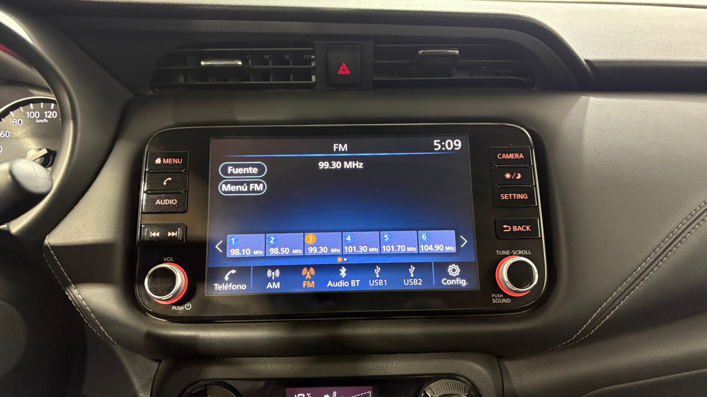 Nissan Kicks — foto 18 de 22
