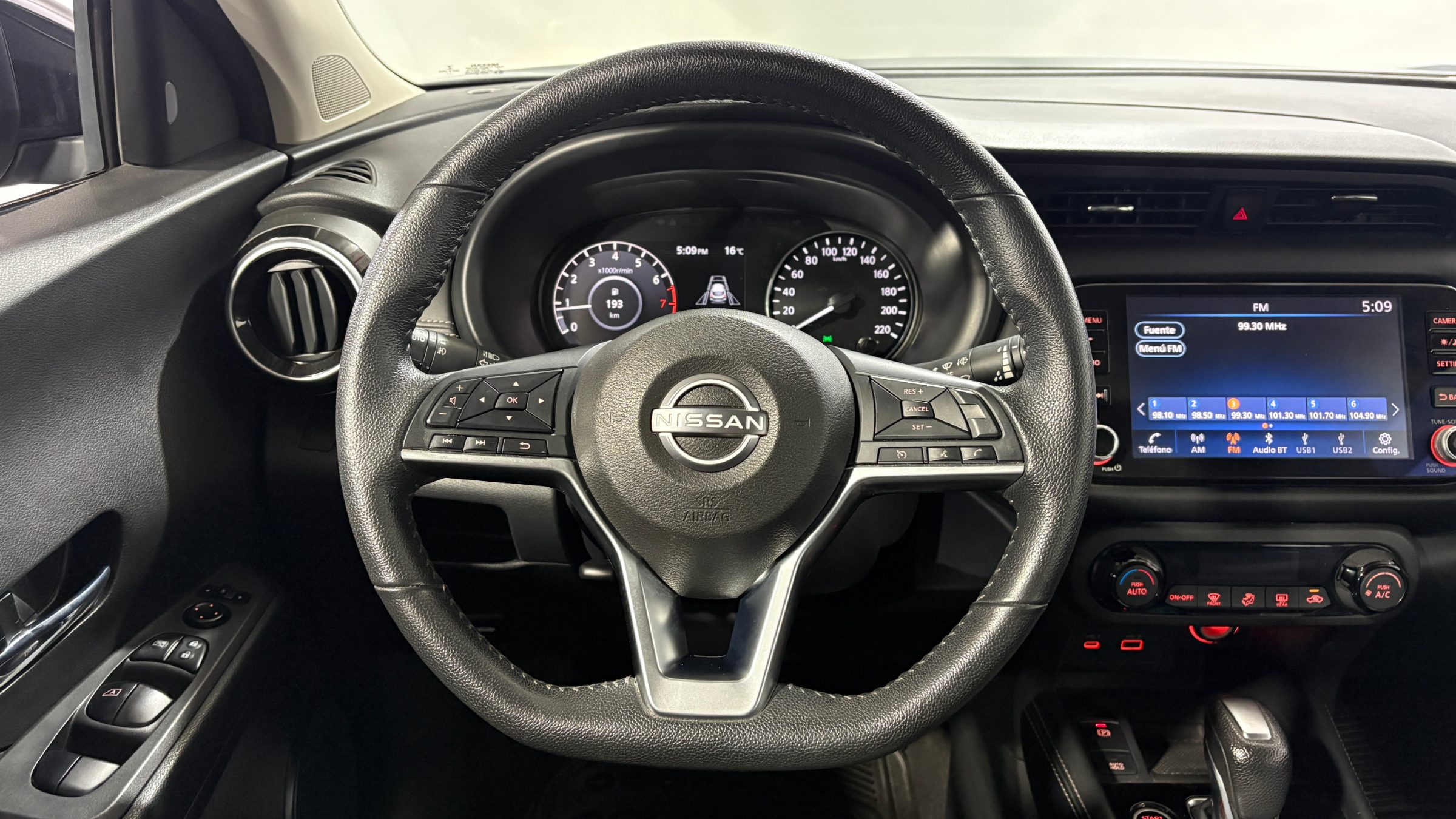 Nissan Kicks — foto 13 de 22