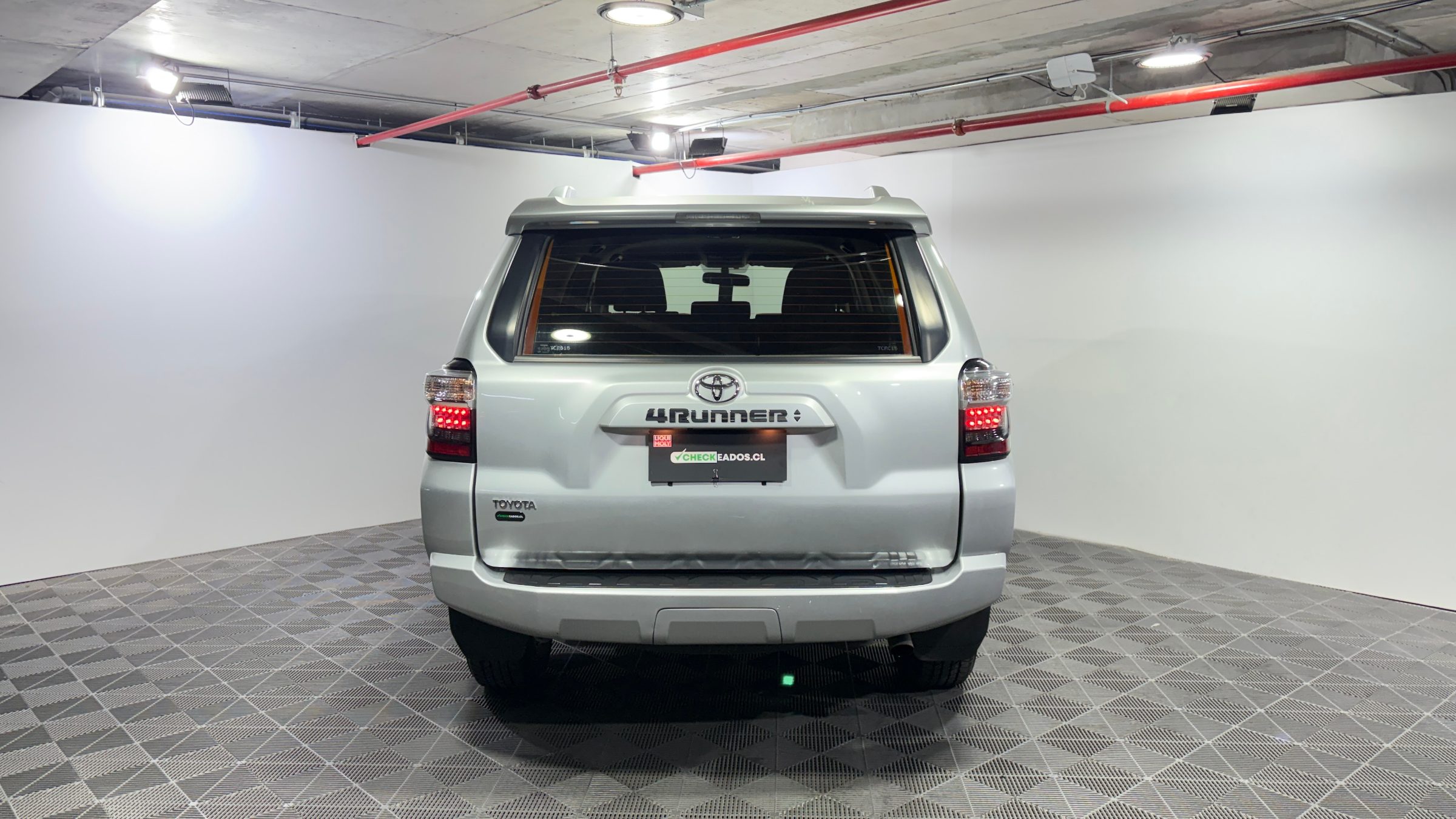 Toyota 4Runner — foto 8 de 24