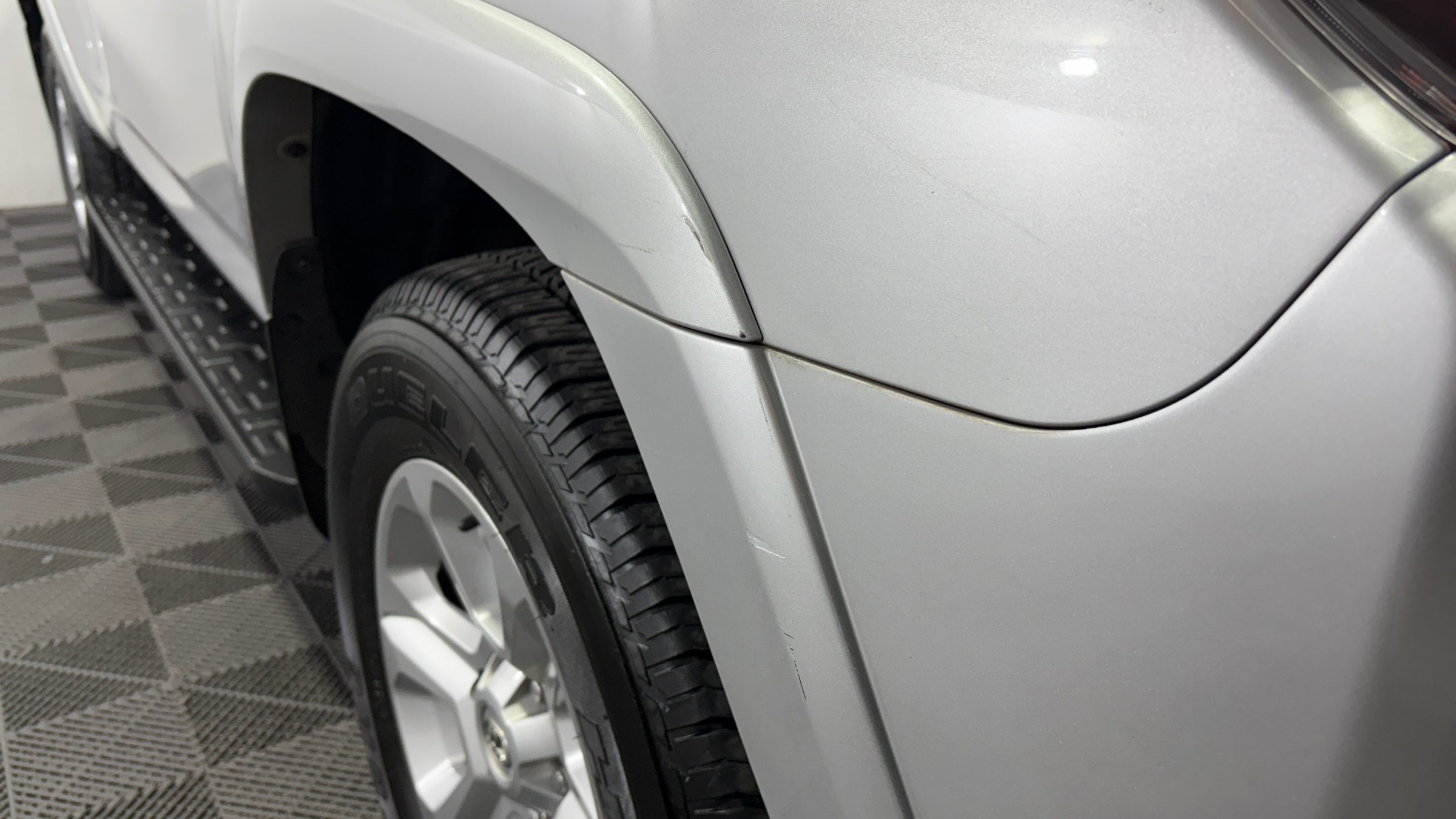 Toyota 4Runner — foto 19 de 24