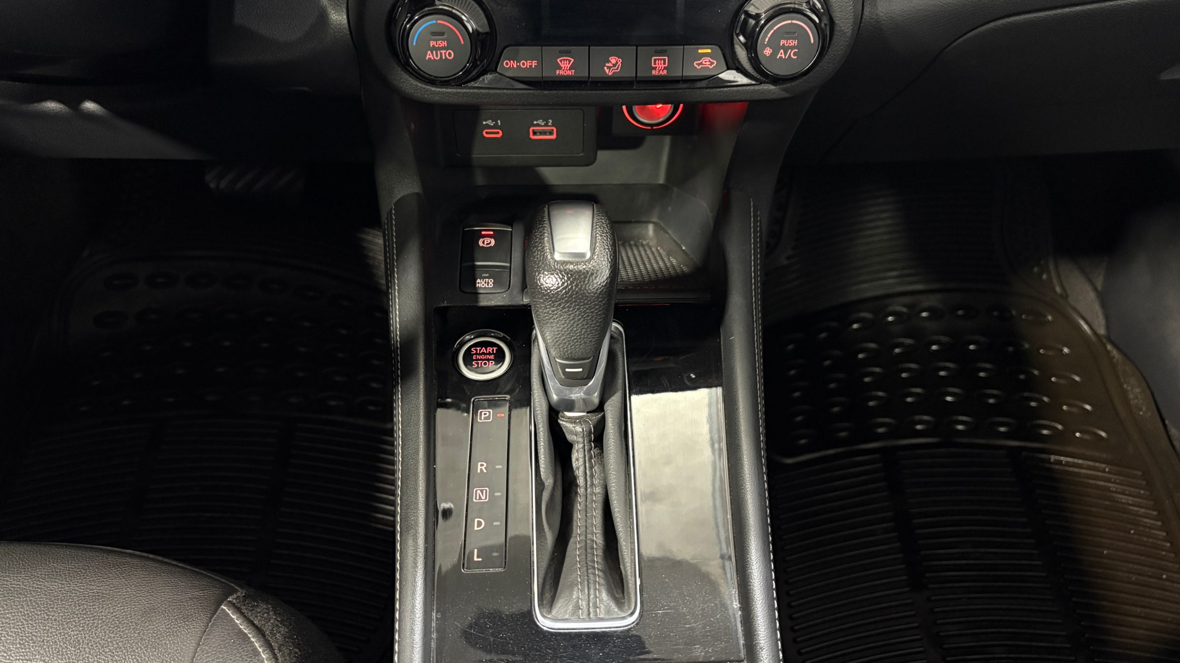 Nissan Kicks — foto 16 de 22