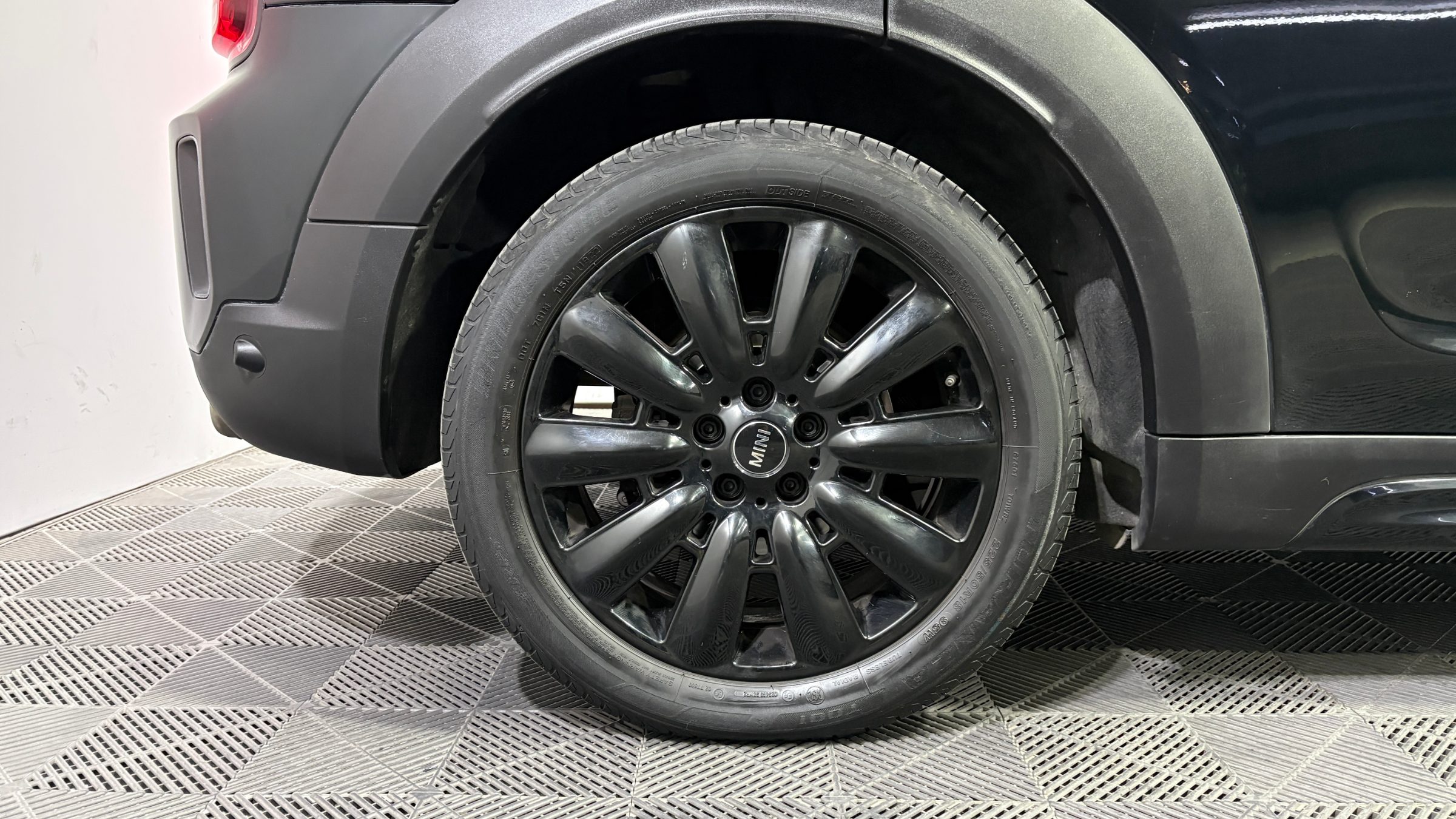 MINI Countryman Cooper — foto 19 de 22