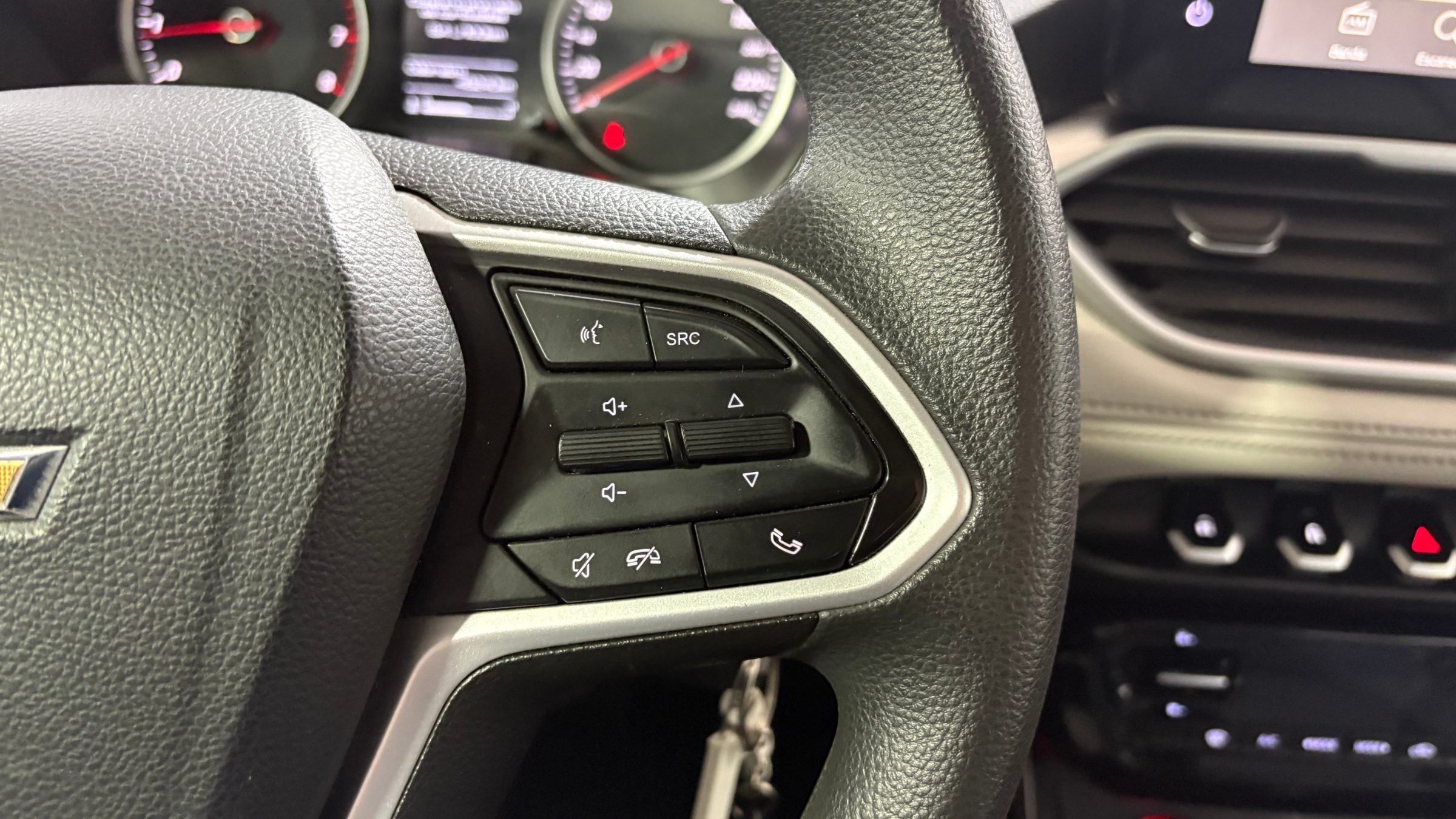 Chevrolet Captiva — foto 15 de 23