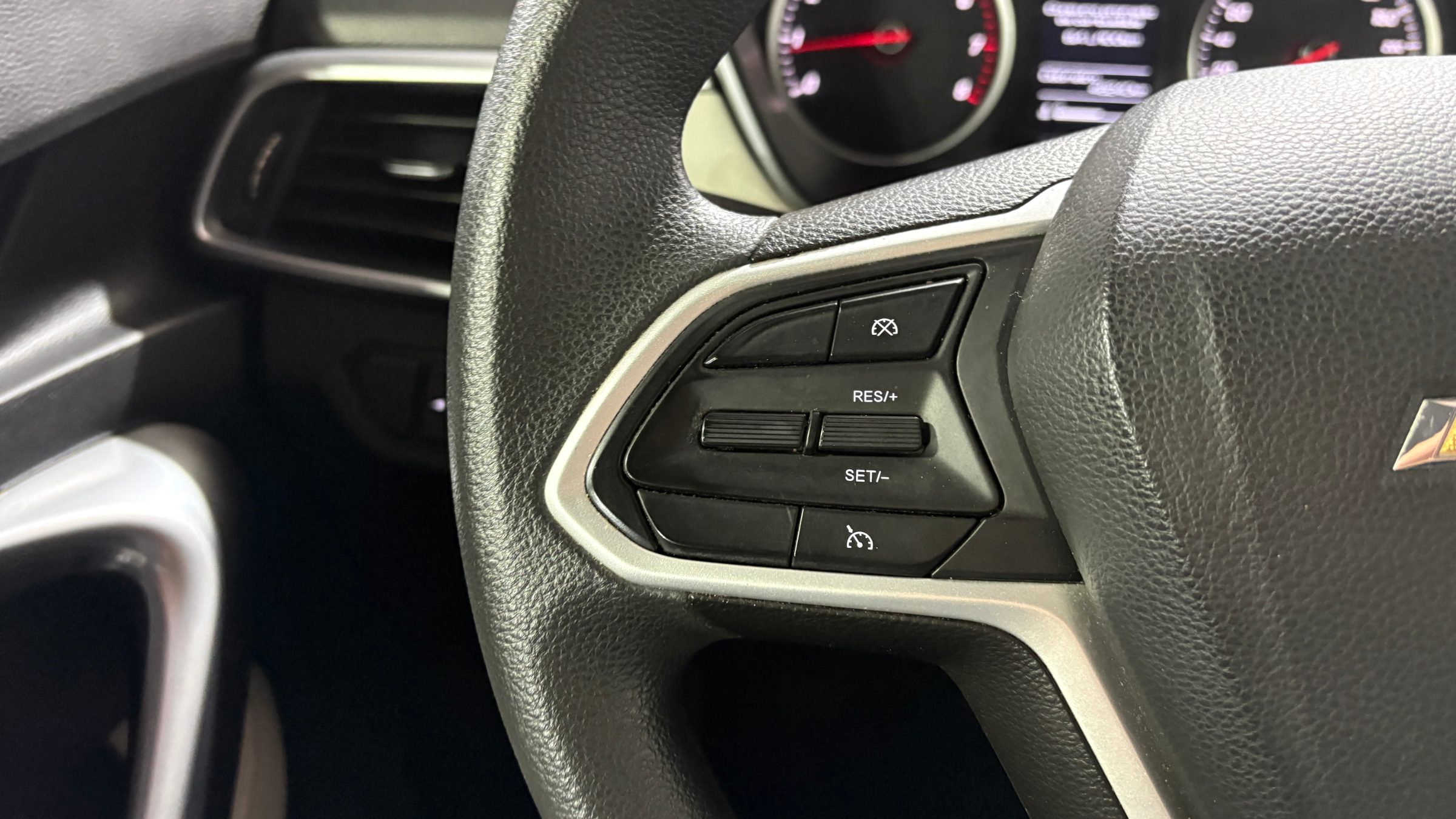 Chevrolet Captiva — foto 14 de 23