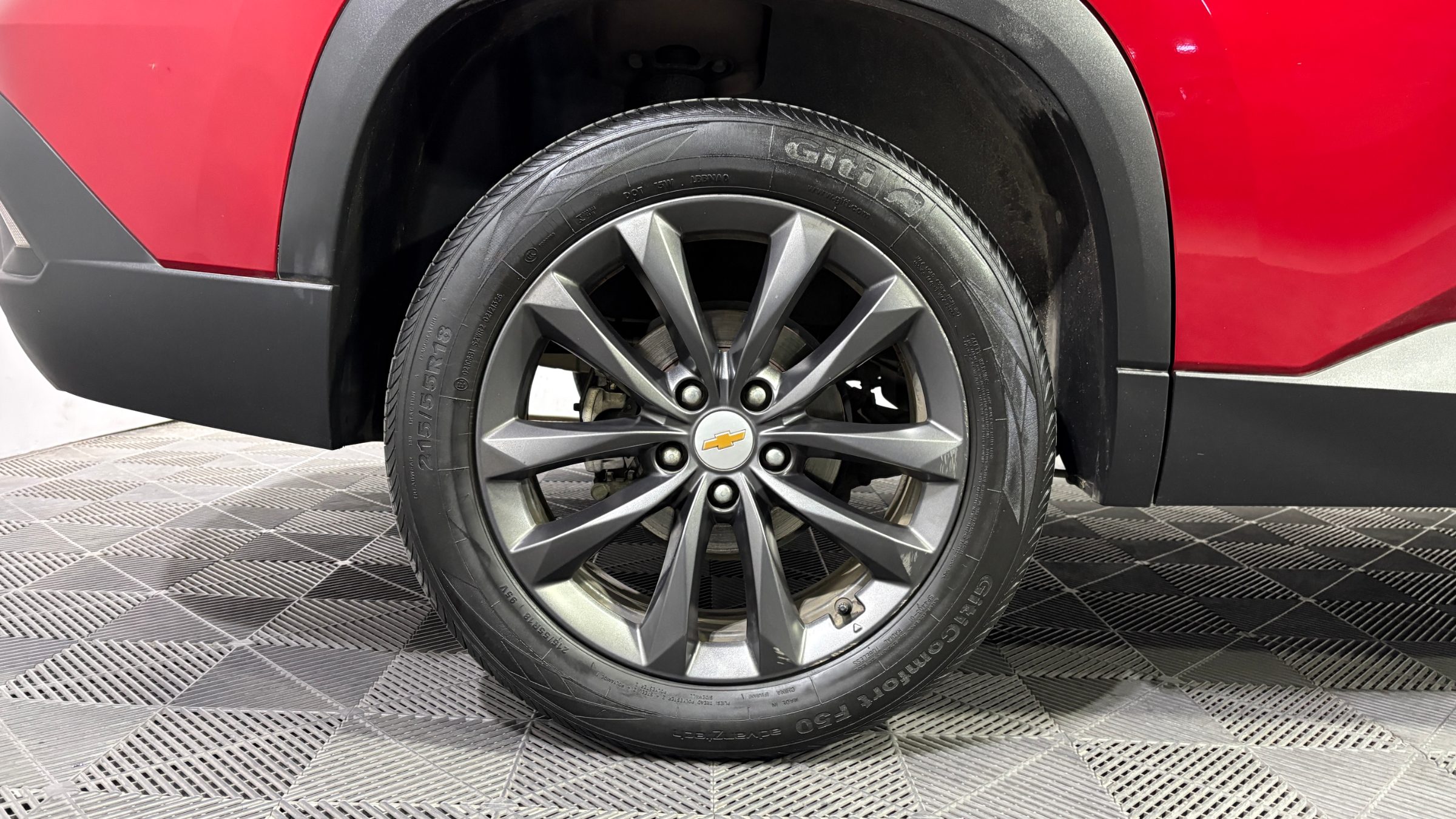 Chevrolet Captiva — foto 20 de 23