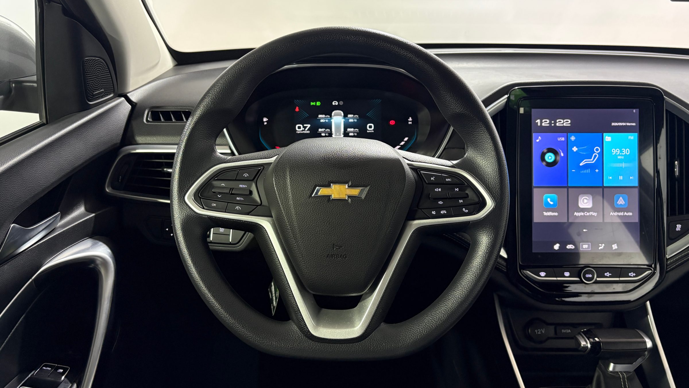Chevrolet Captiva — foto 13 de 21