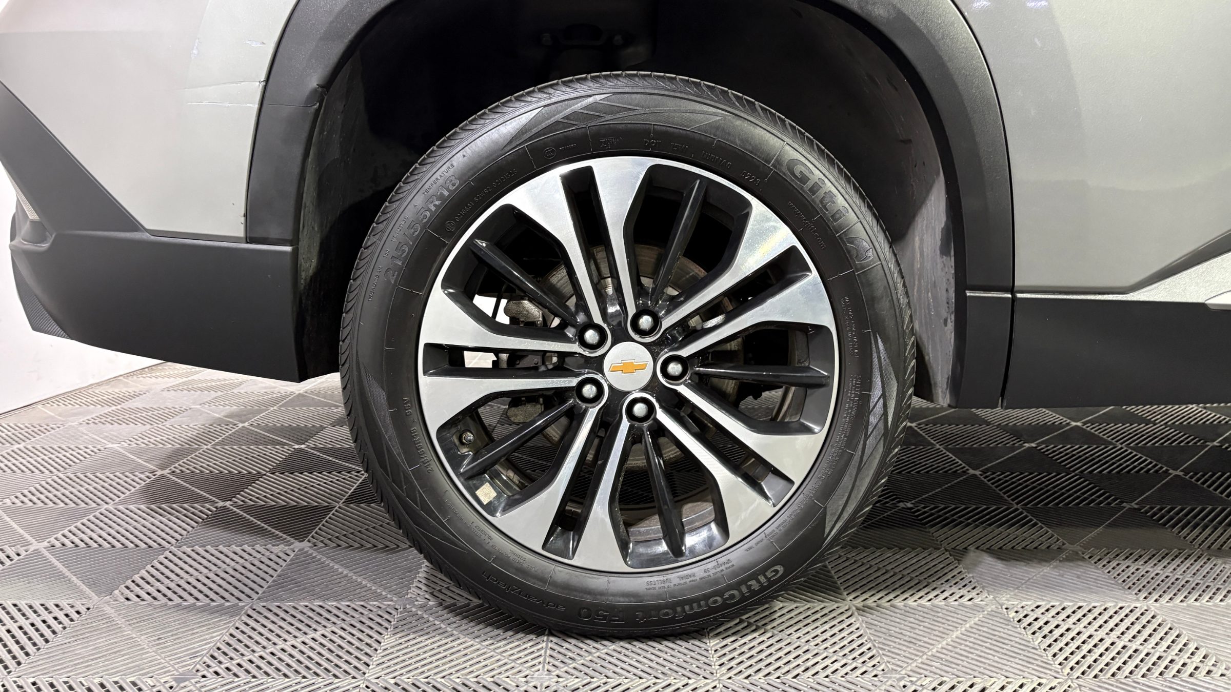 Chevrolet Captiva — foto 18 de 21