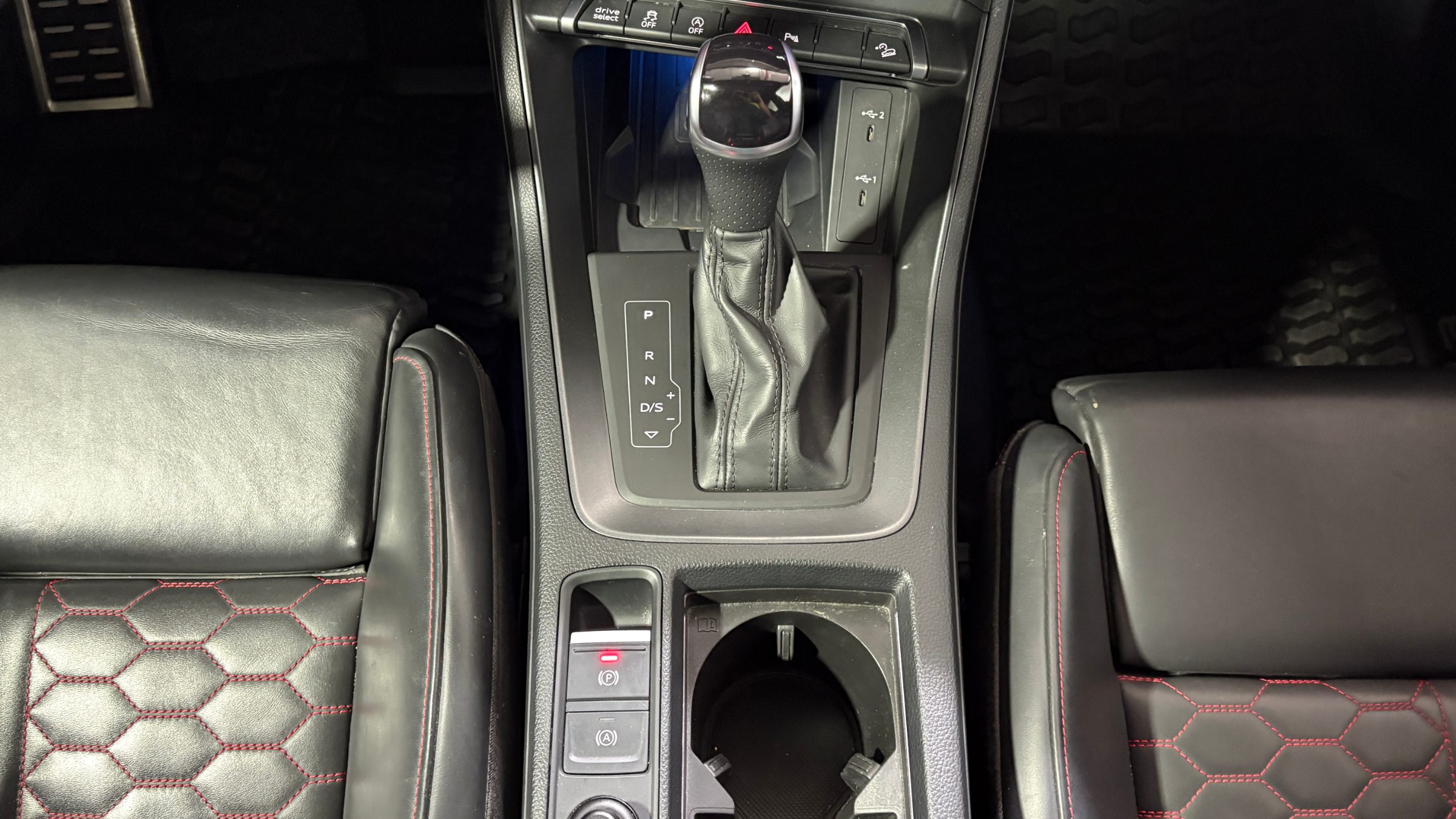 Audi Rsq3 — foto 16 de 23