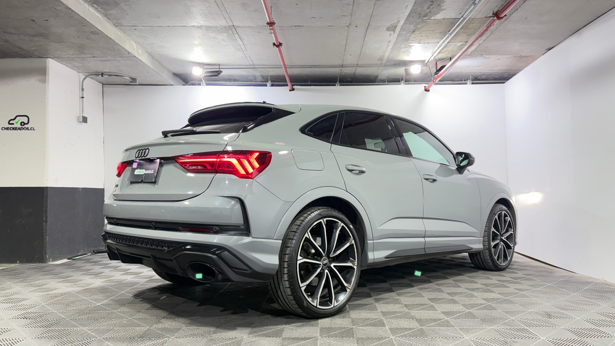 Audi Rsq3 — foto 7 de 23