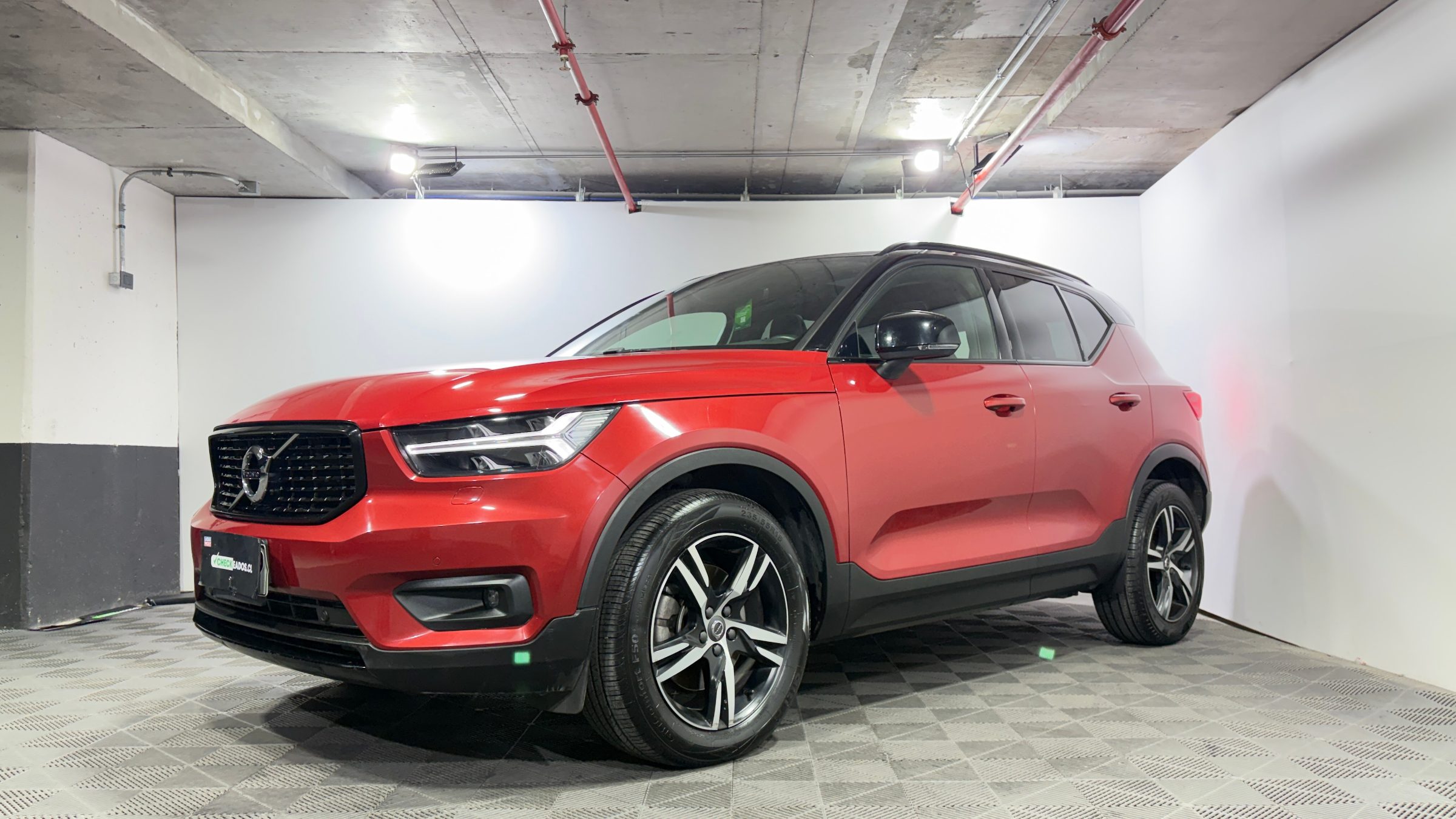Volvo XC40 — foto 3 de 22